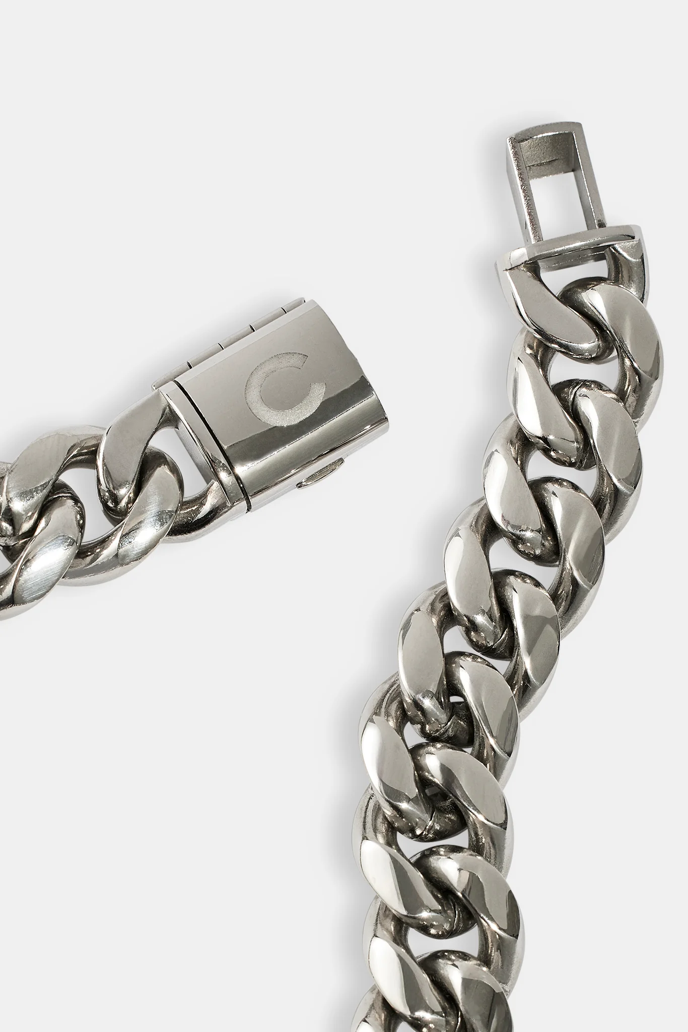 Miami Cuban Link Bracelet - 12mm - White - Image 3