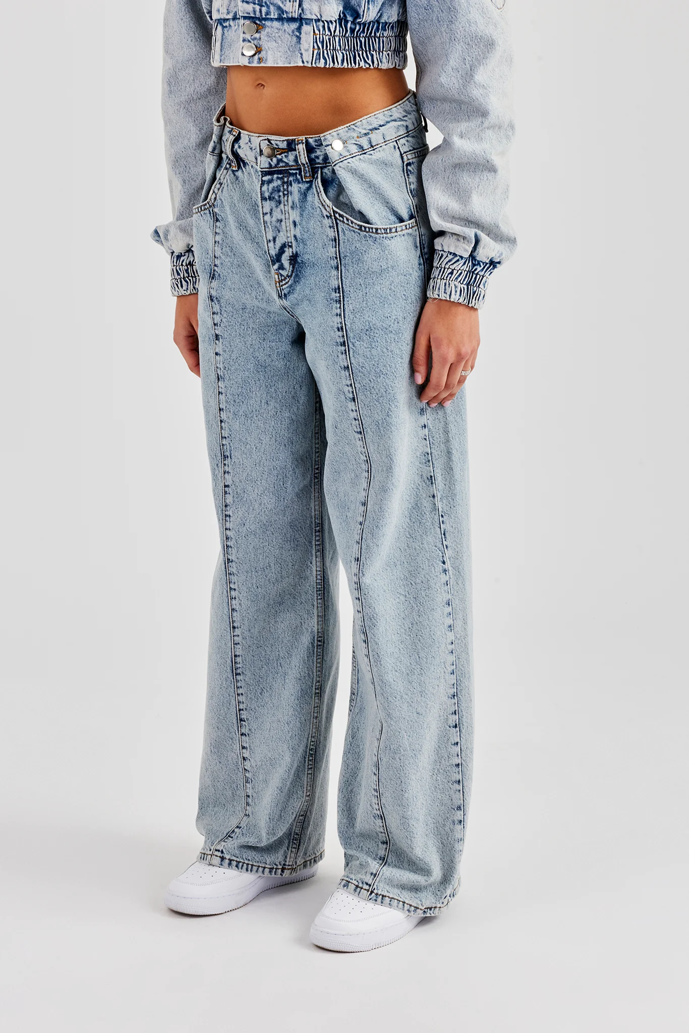 Baggy Denim Waist Button Jean - Light Vintage - Image 2
