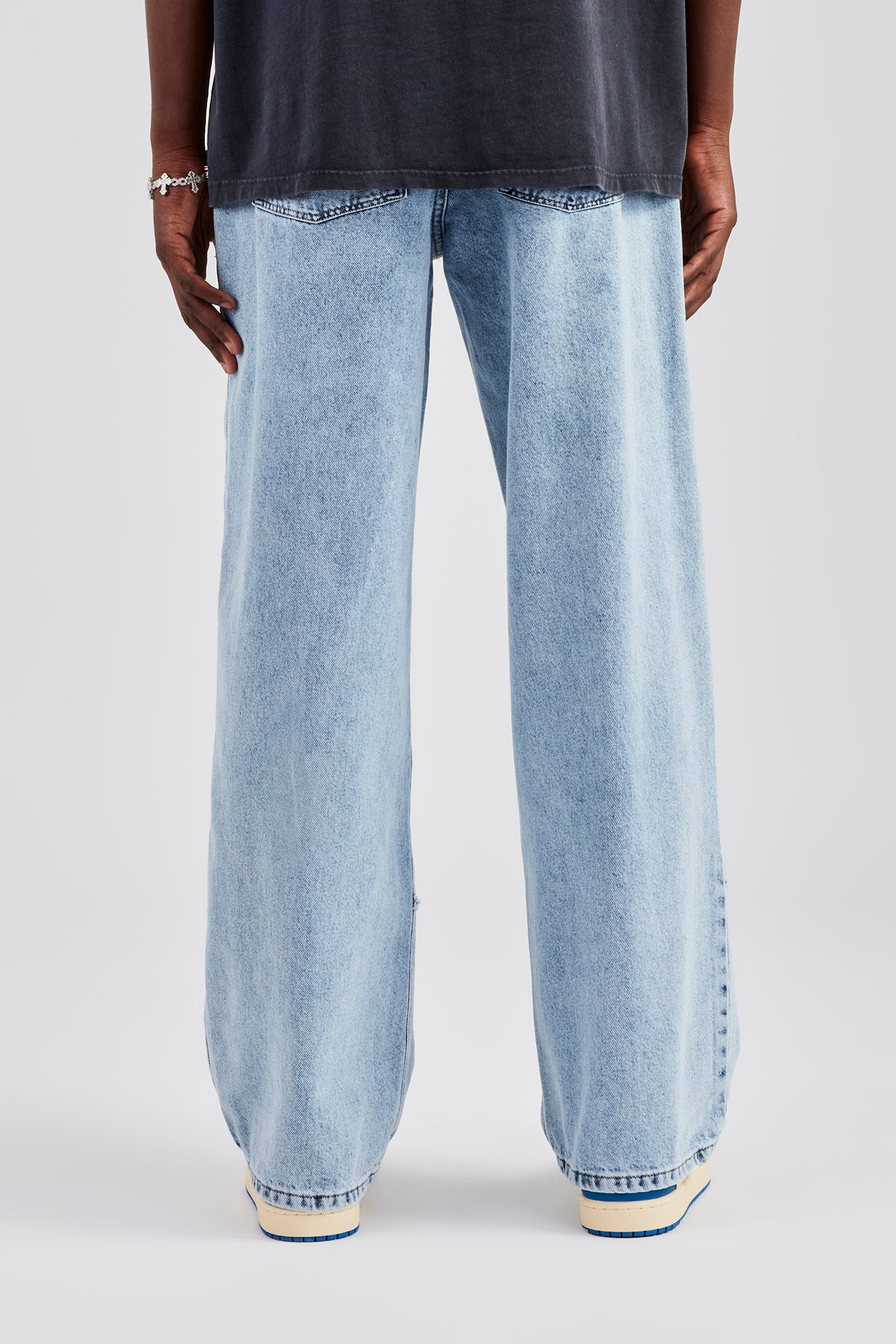 Baggy Fit Raw Edge Jean - Ice Blue - Image 3
