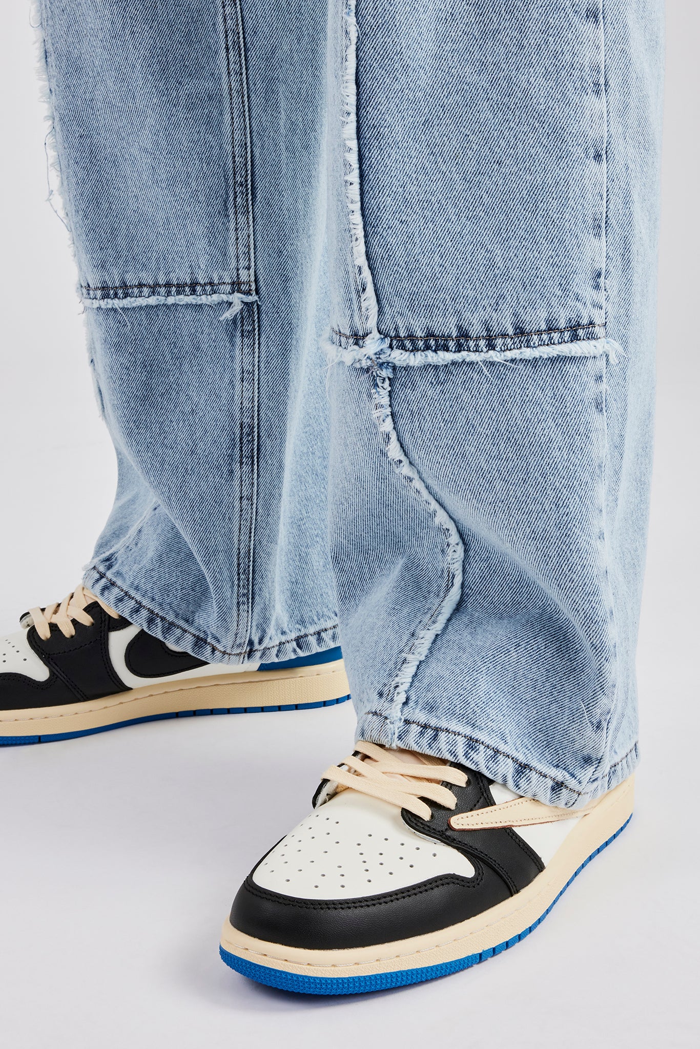 Baggy Fit Raw Edge Jean - Ice Blue - Image 4