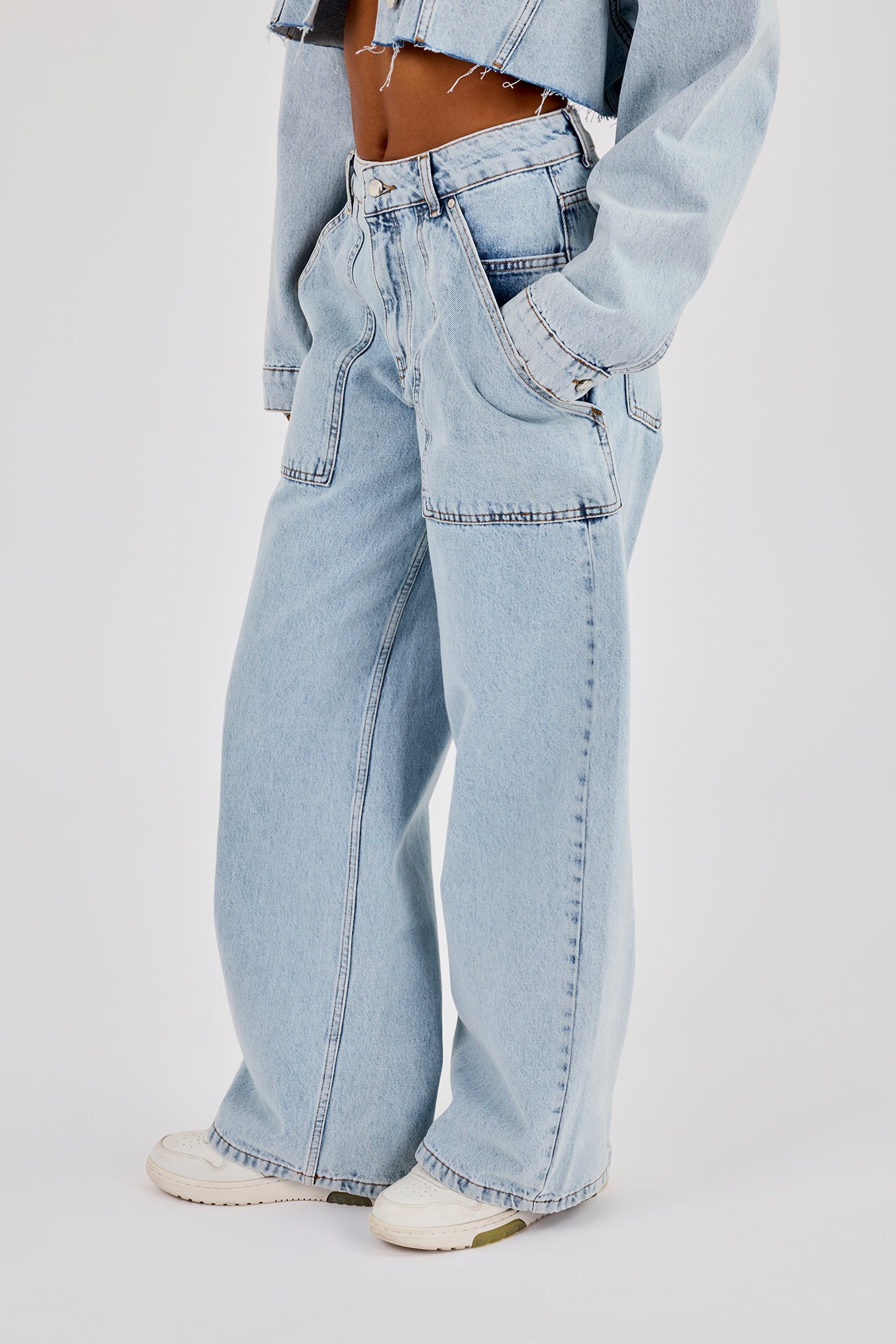 Baggy Pocket Detail Jean - Light Blue - Image 2
