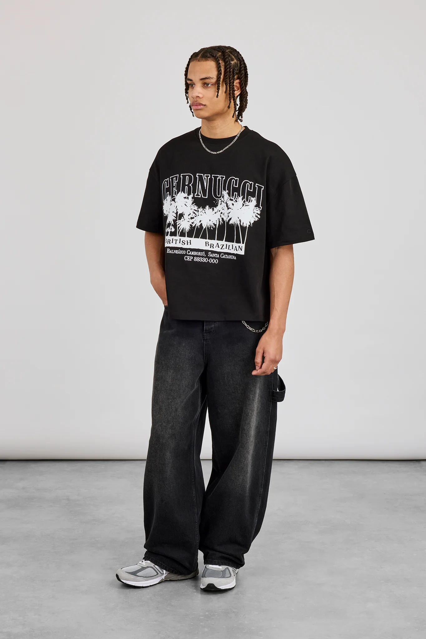 Boxy Palm Embroidered T-Shirt - Black - Image 4