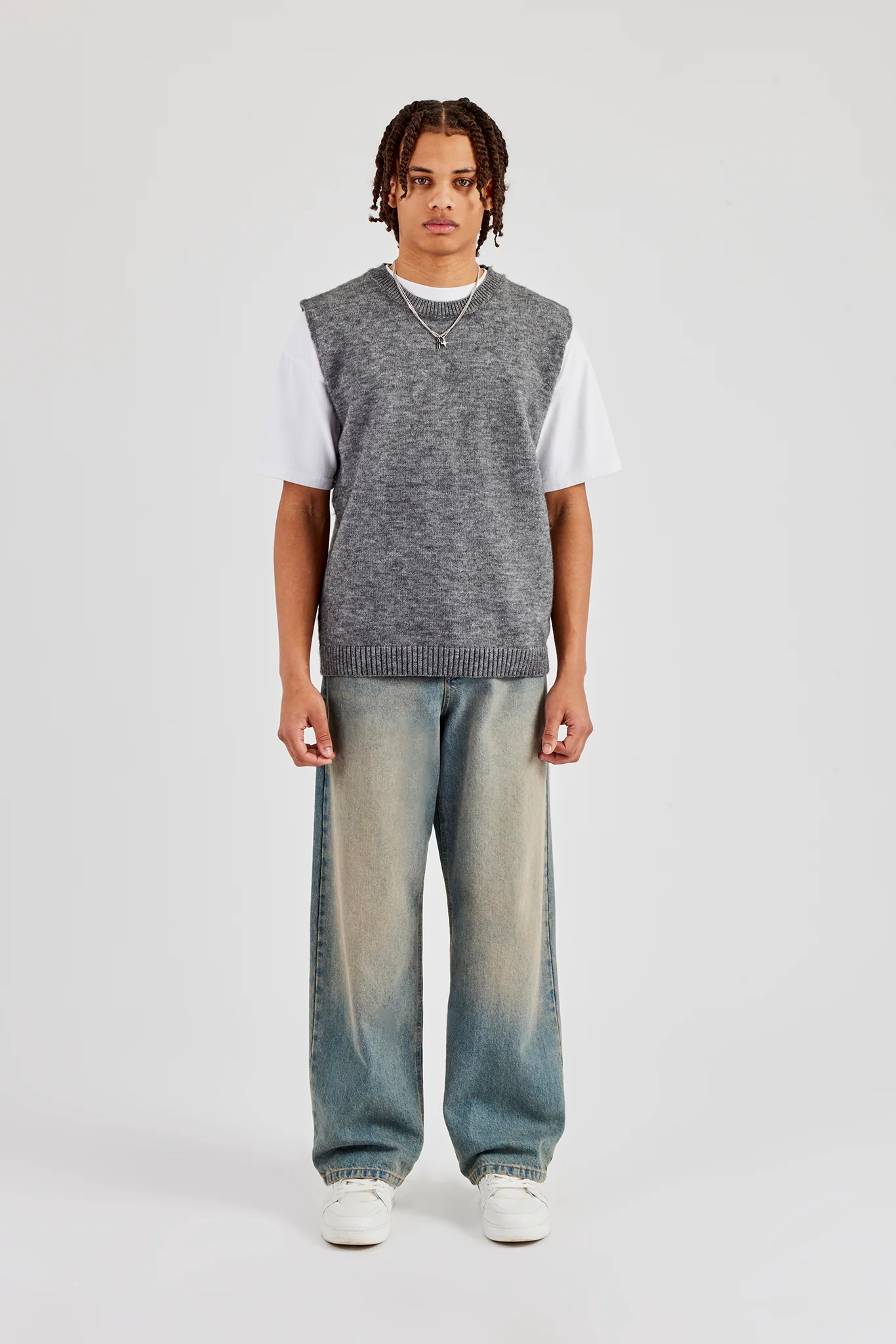Brushed Knit Sleeveless Vest - Charcoal - Image 3