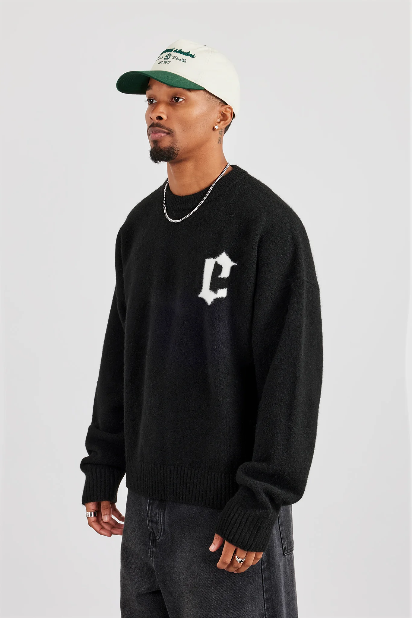 C Intarsia Knitted Sweatshirt - Black - Image 2