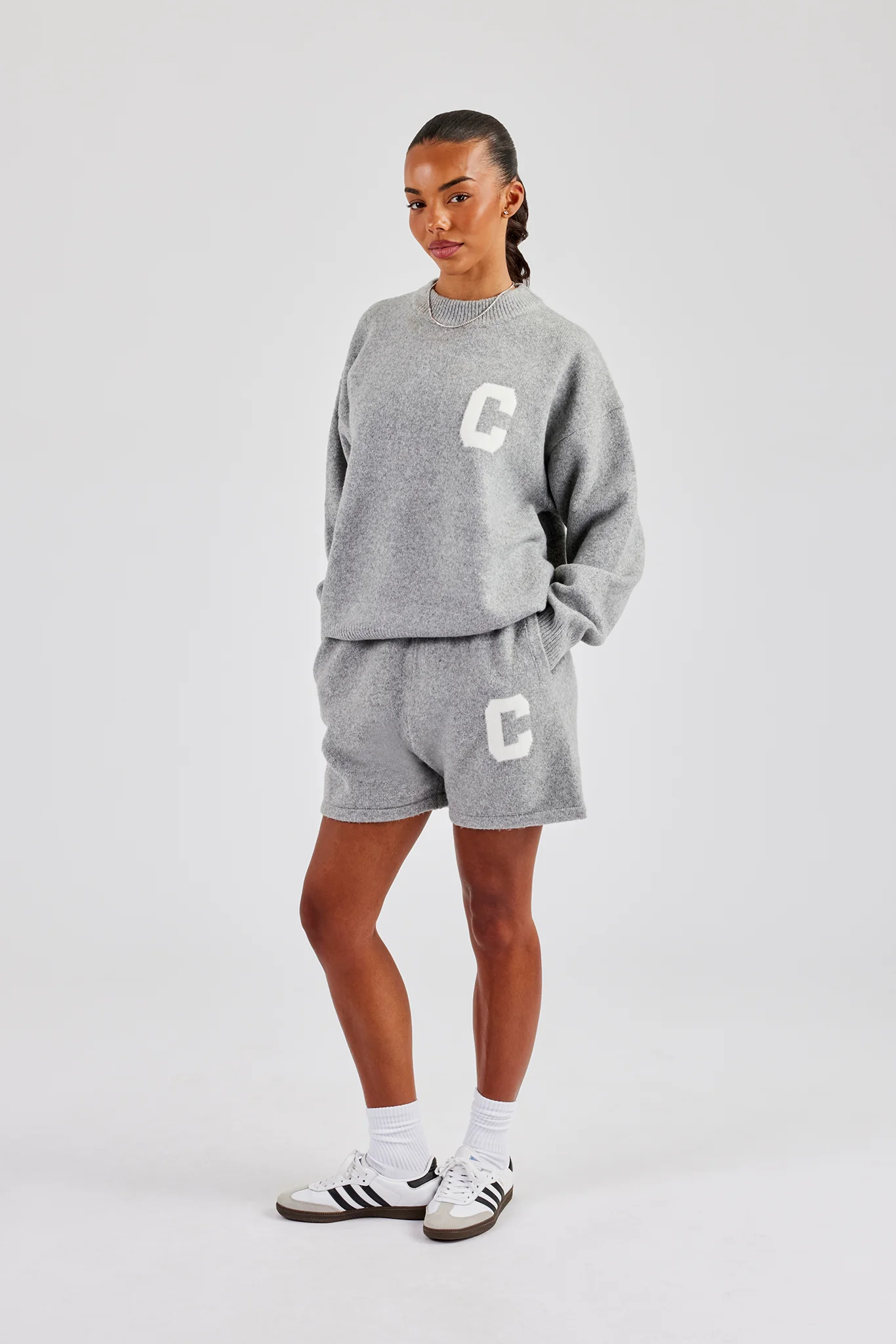C Knitted Sweatshirt & Shorts - Grey