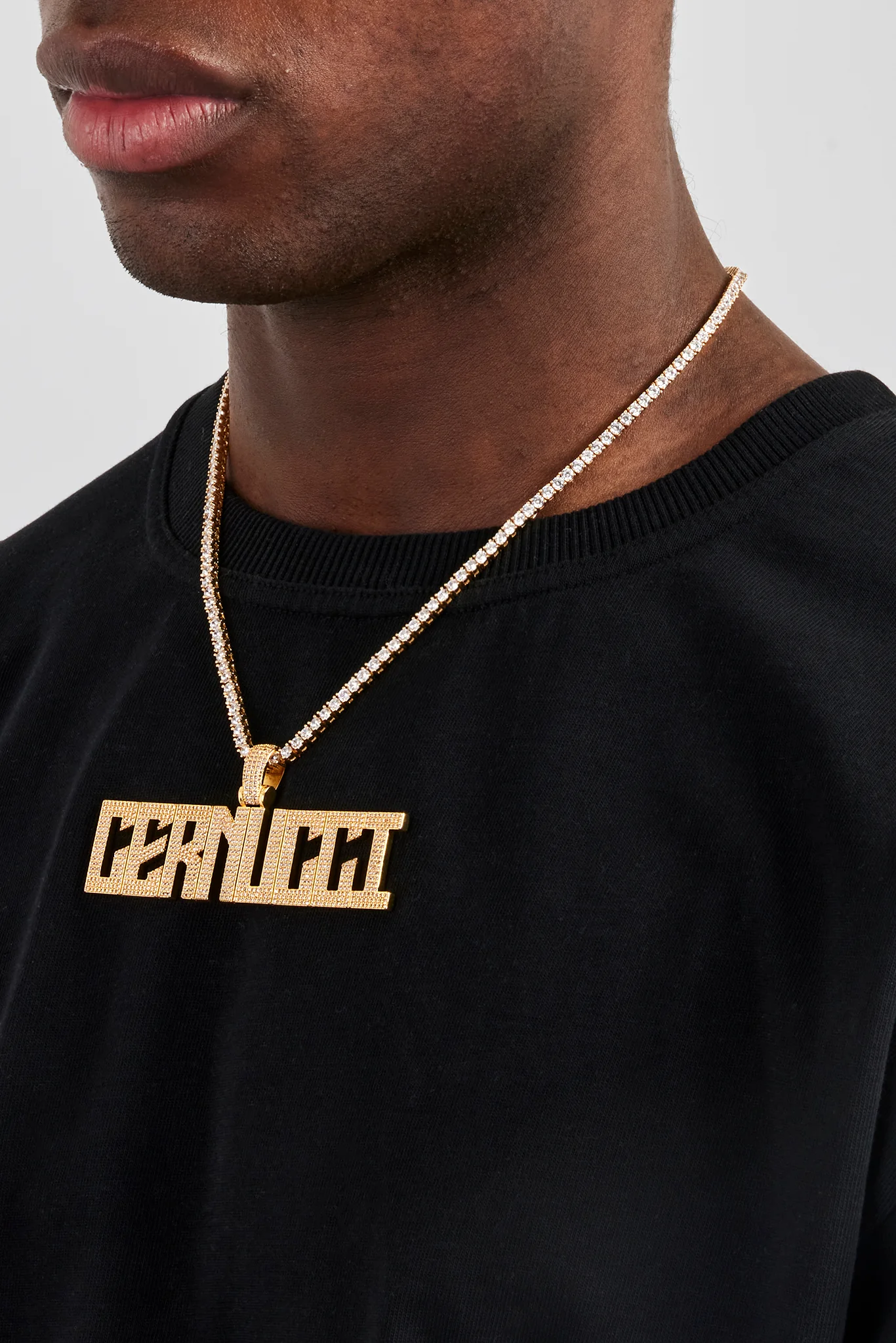 Calvera Font Pendant - 22mm - Gold - Image 5