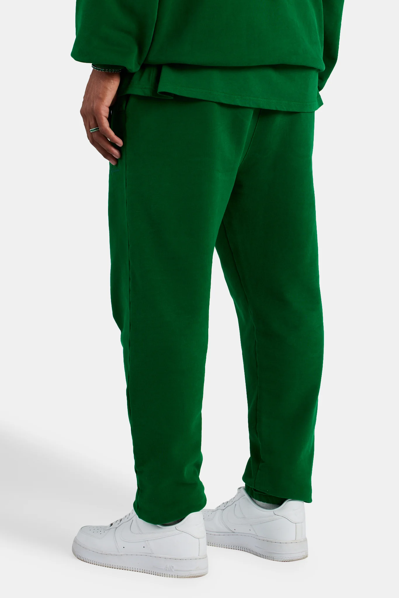 Cernucci Cuffed Jogger - Dark Green - Image 3