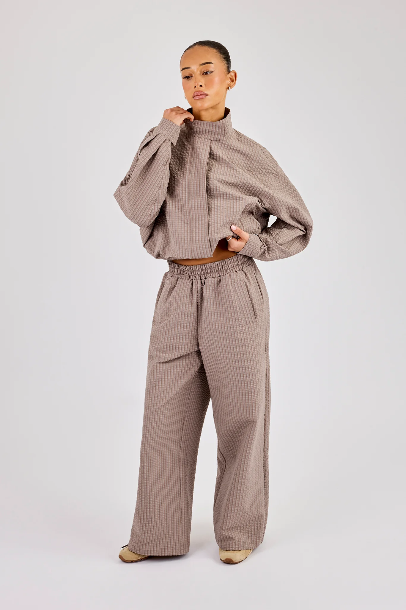Check Nylon Jacket & Jogger - Beige - Image 4