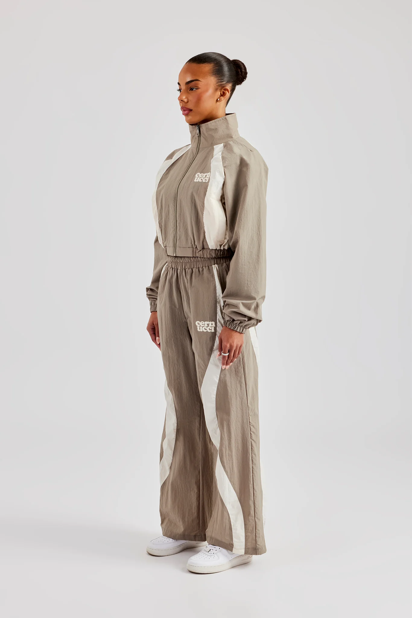 Contrast Panel Nylon  Wide Leg Trouser - Khaki - Image 2