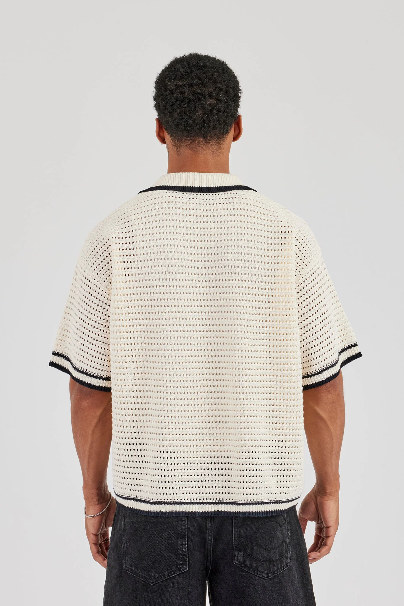 Crest Embroidered Knit Polo - Off White - Image 5