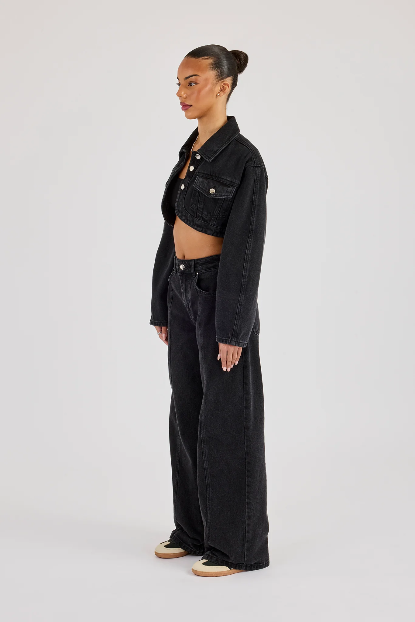 Cropped Curved Hem Denim Jacket & Low Rise Jeans - Washed Black - Image 3