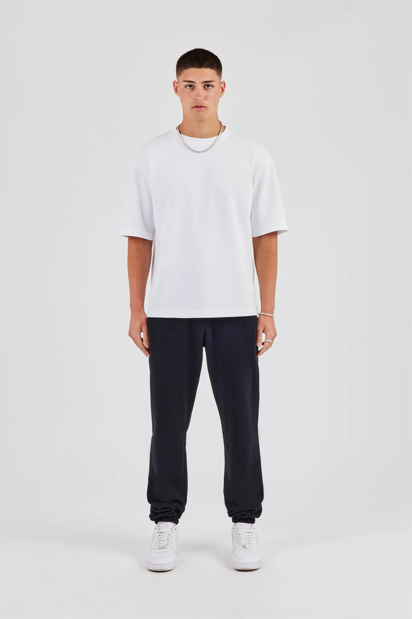 Cuffed Jogger - Black - Image 4