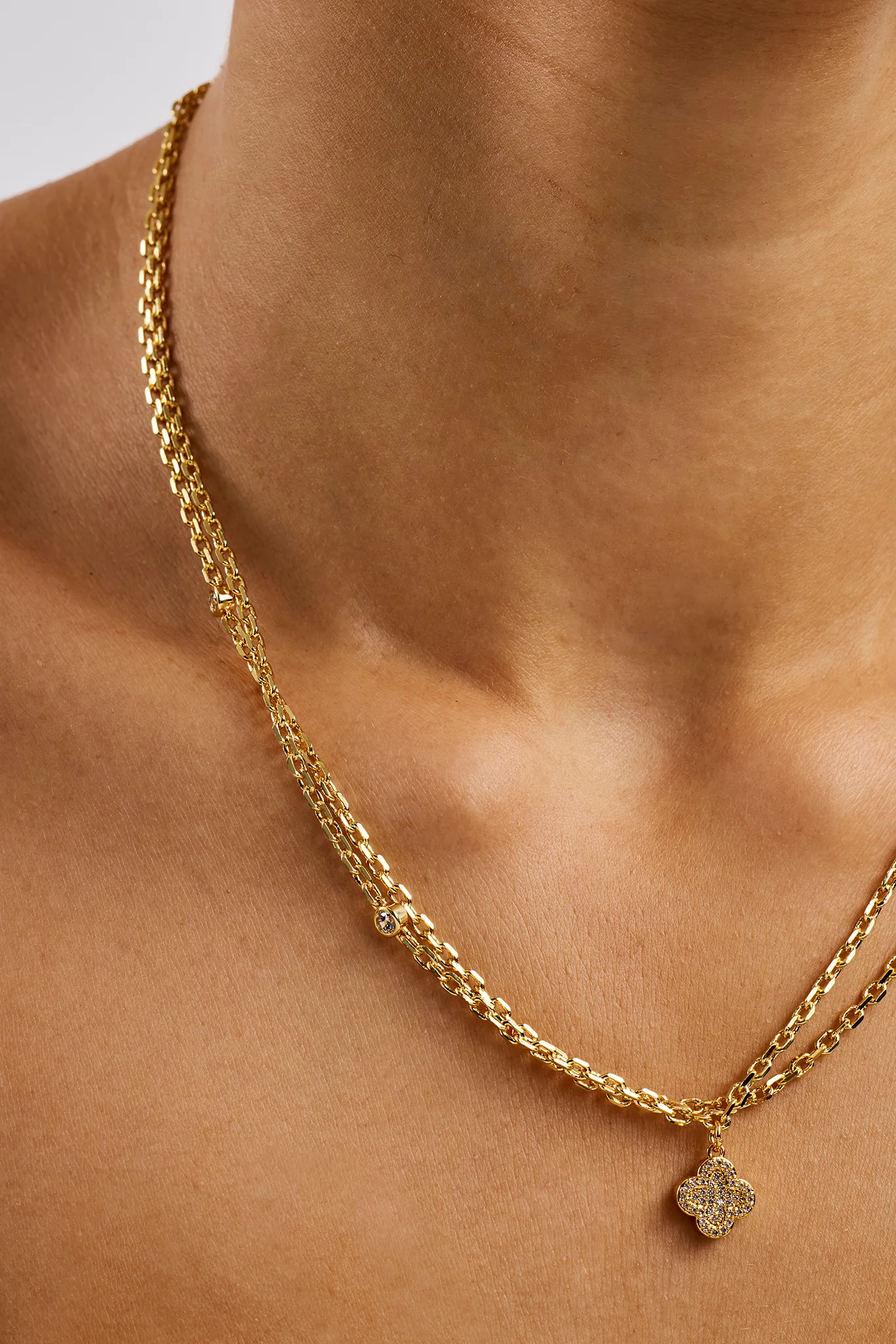 Double Layer Iced & Motif Rolo Necklace - 15mm - Gold - Image 3