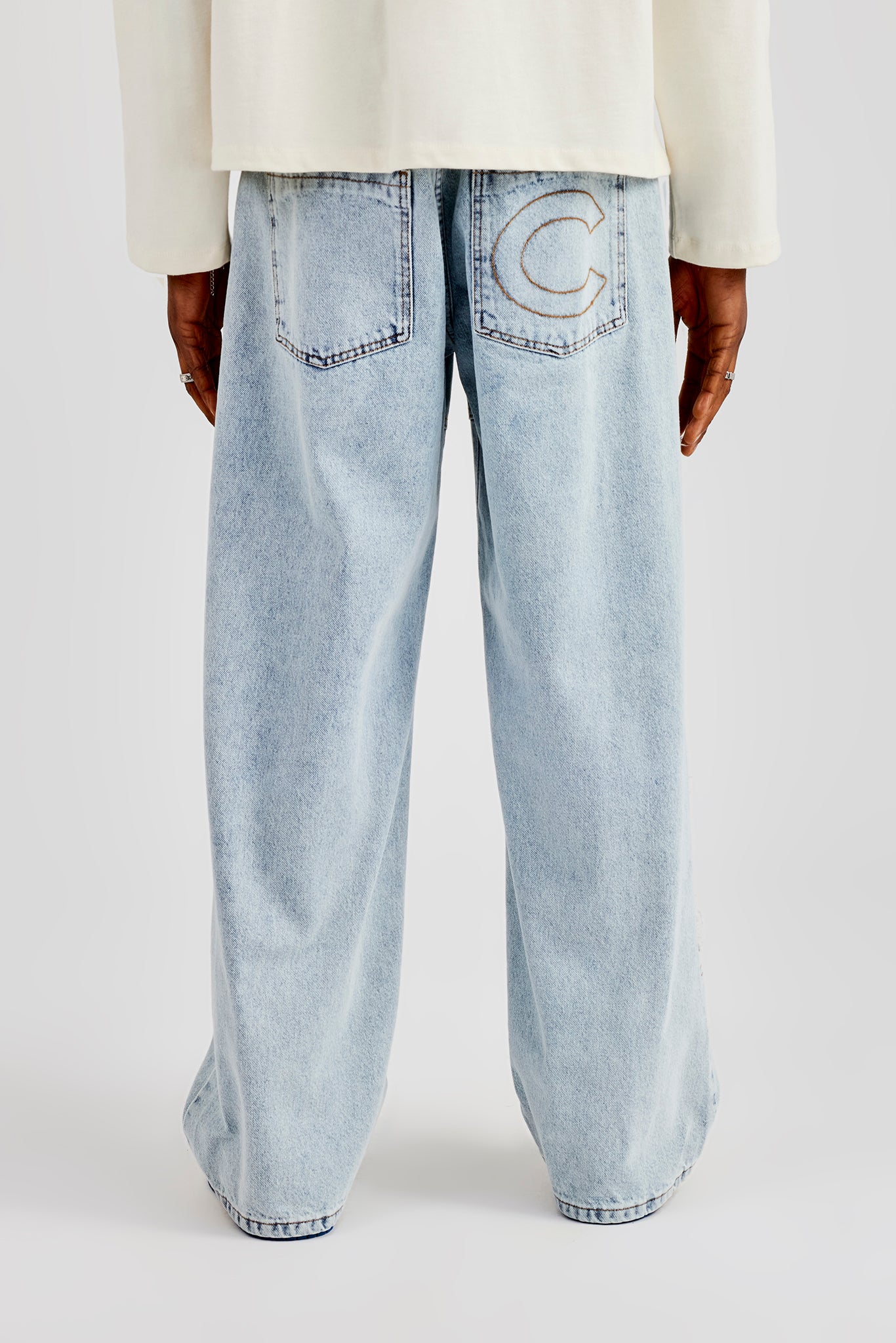 Etched Motif Baggy Fit Jean - Light Blue - Image 3