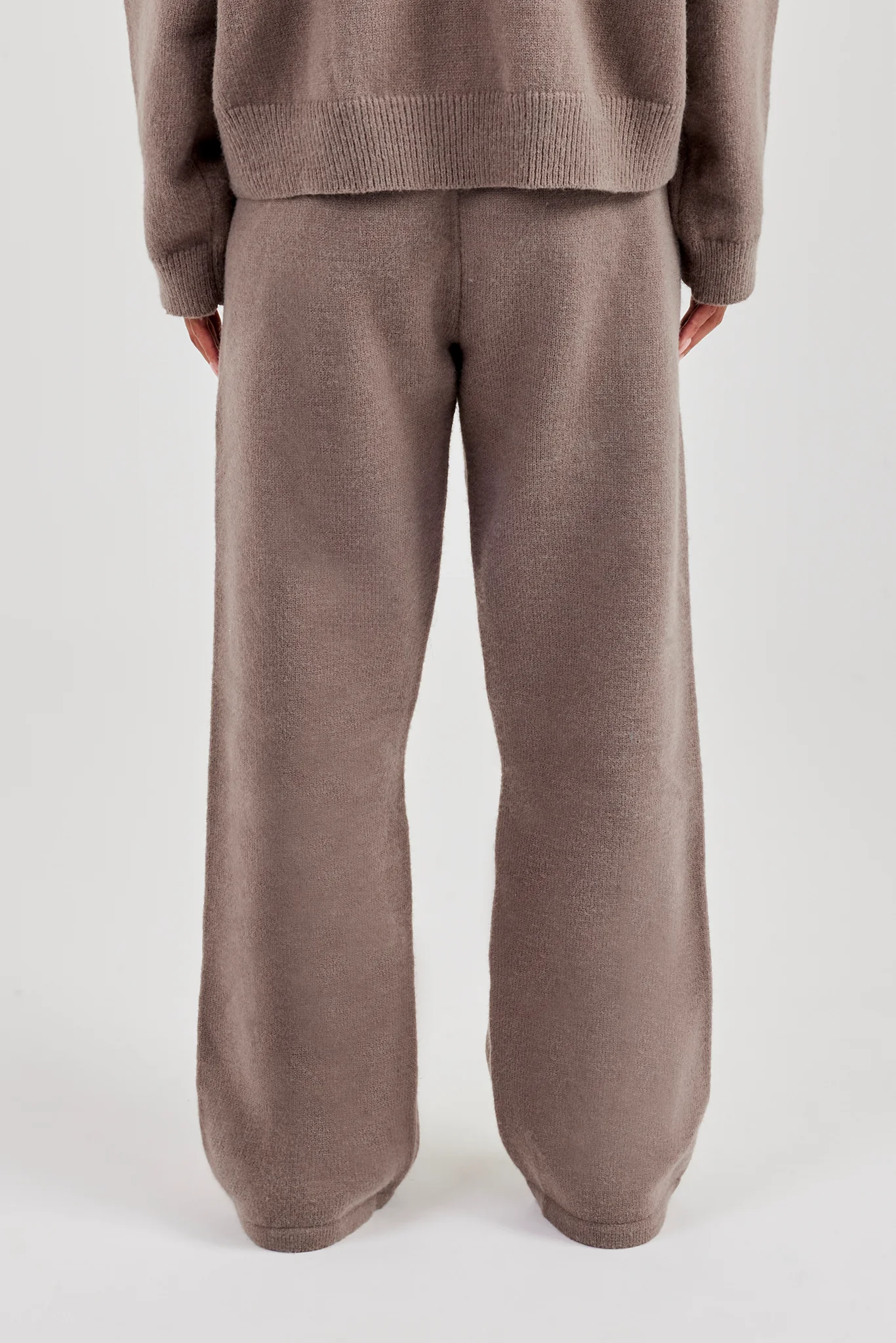 Fluffy Intarsia Wide Leg Jogger - Taupe - Image 3