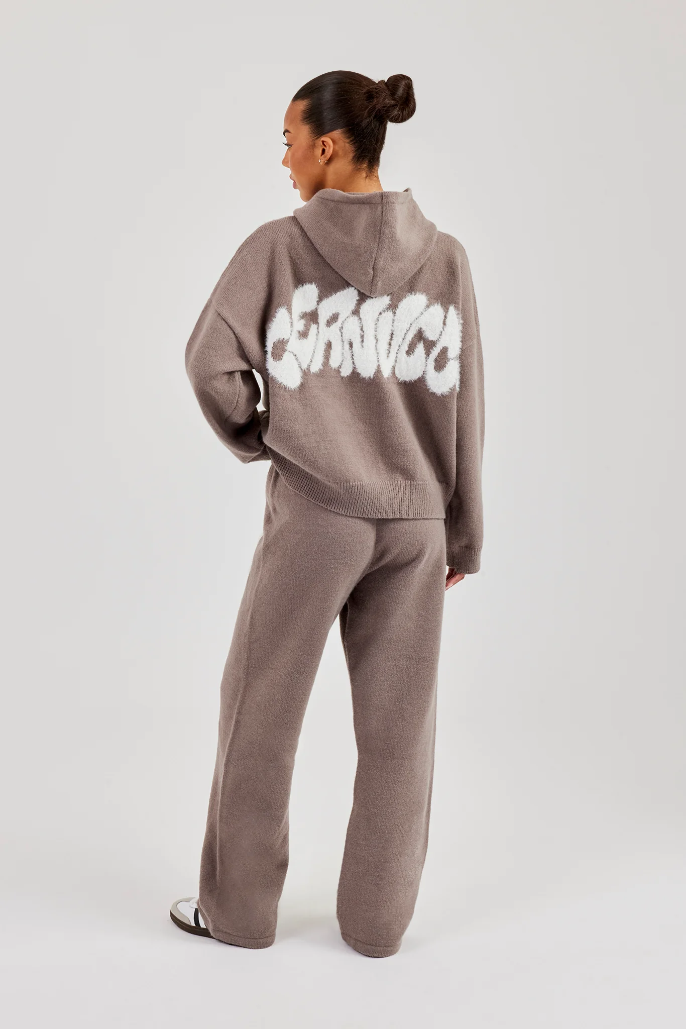 Fluffy Intarsia Wide Leg Jogger - Taupe - Image 5