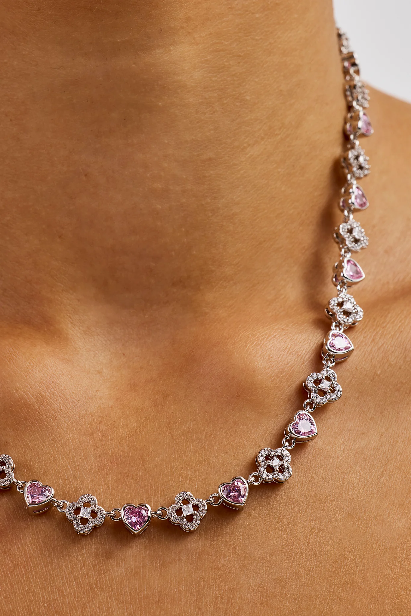 Heart & Iced Motif Gem Chain - 6mm - White - Image 4