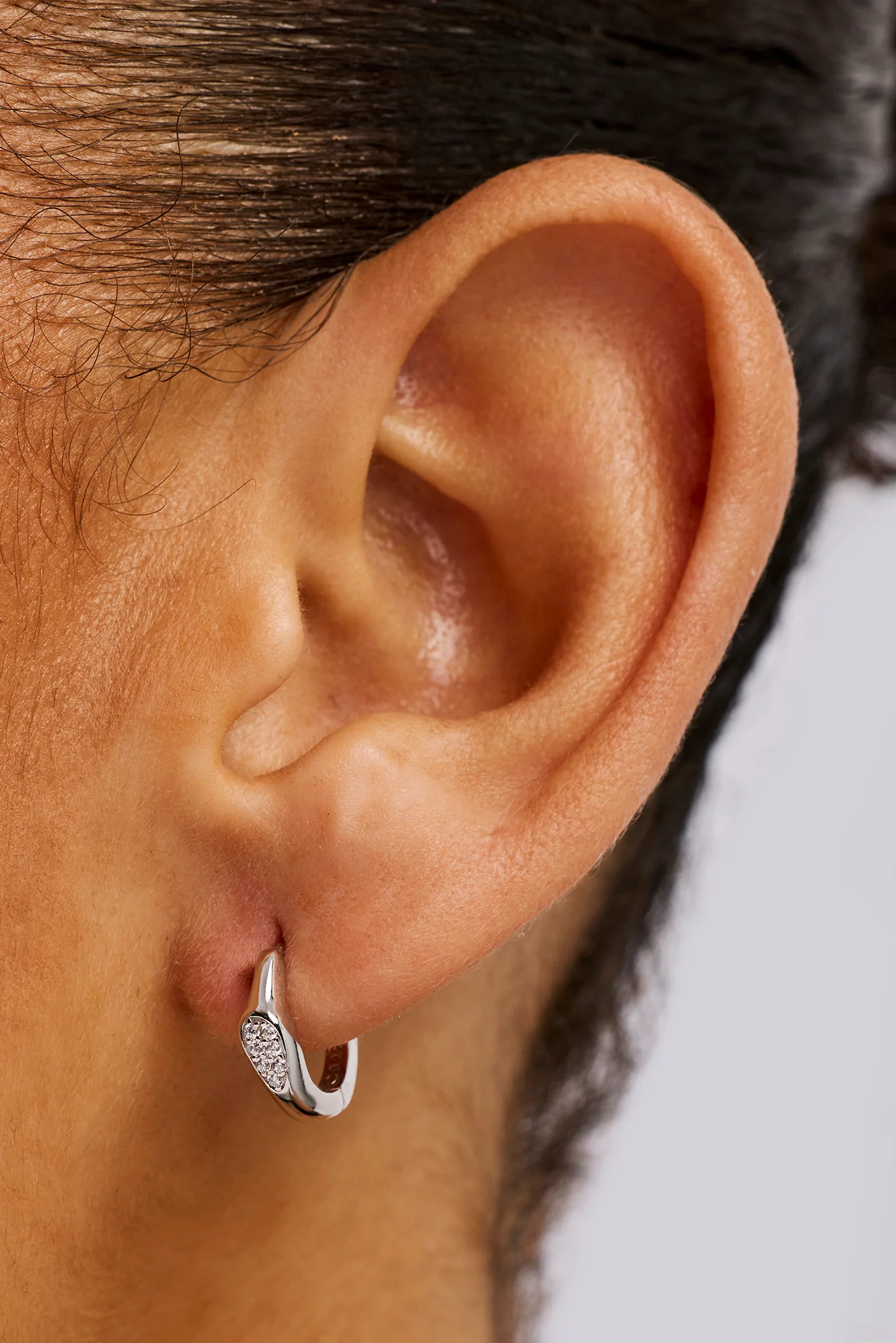 Iced Centre Asymmetric Hoop Earrings - 10mm - White - Image 2