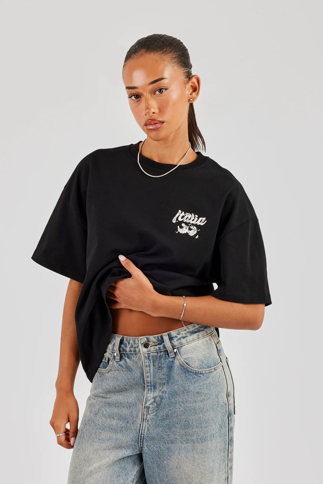 Italia Back Print Oversized T-Shirt - Black - Image 2