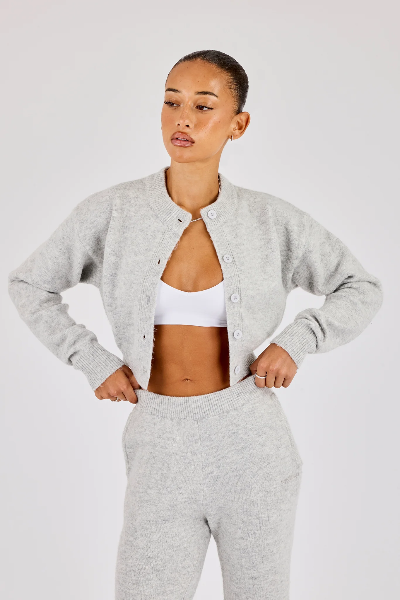 Knitted Cropped Cardigan - Grey - Image 3