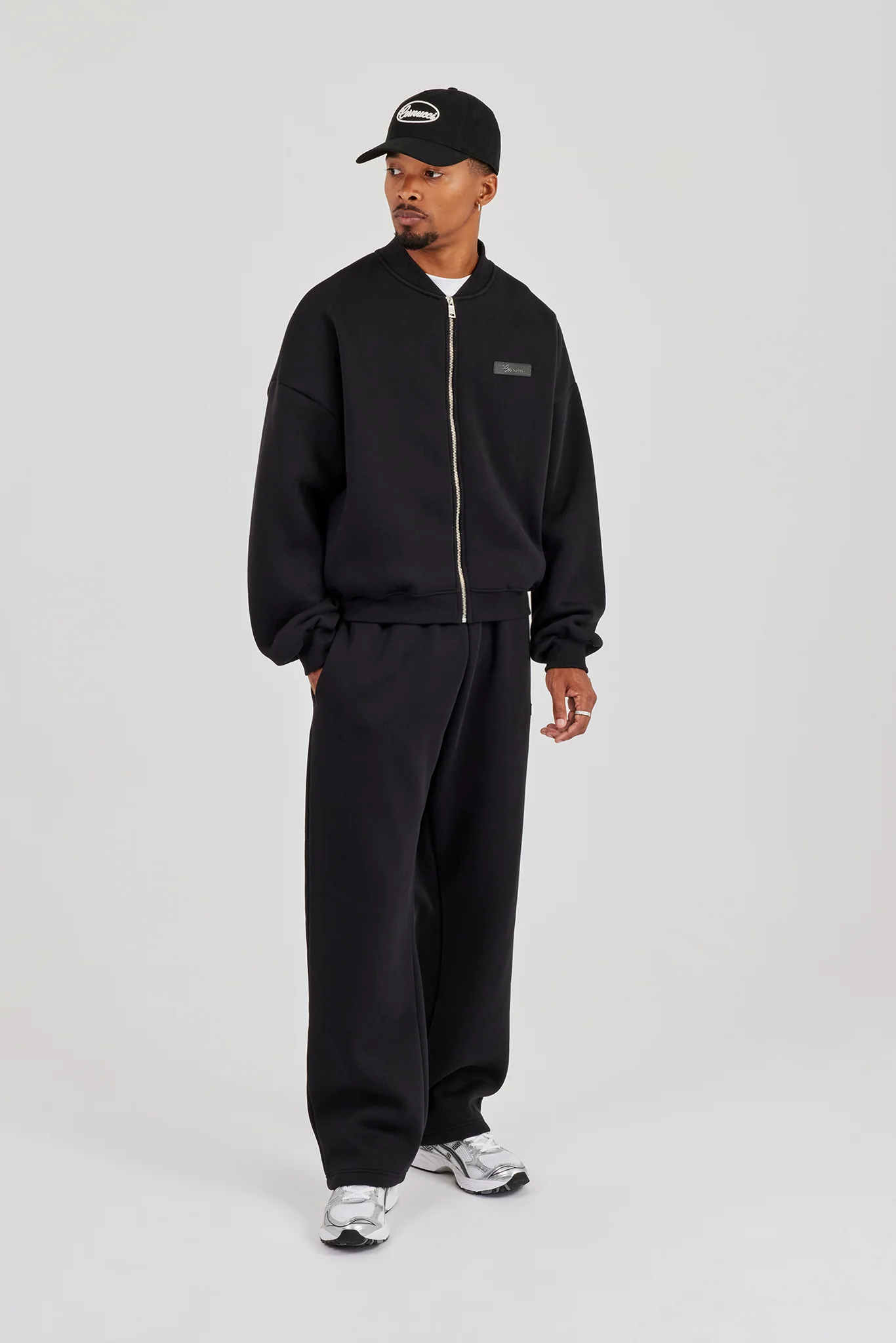 Logo Tab Bomber & Relaxed Jogger - Black - Image 2