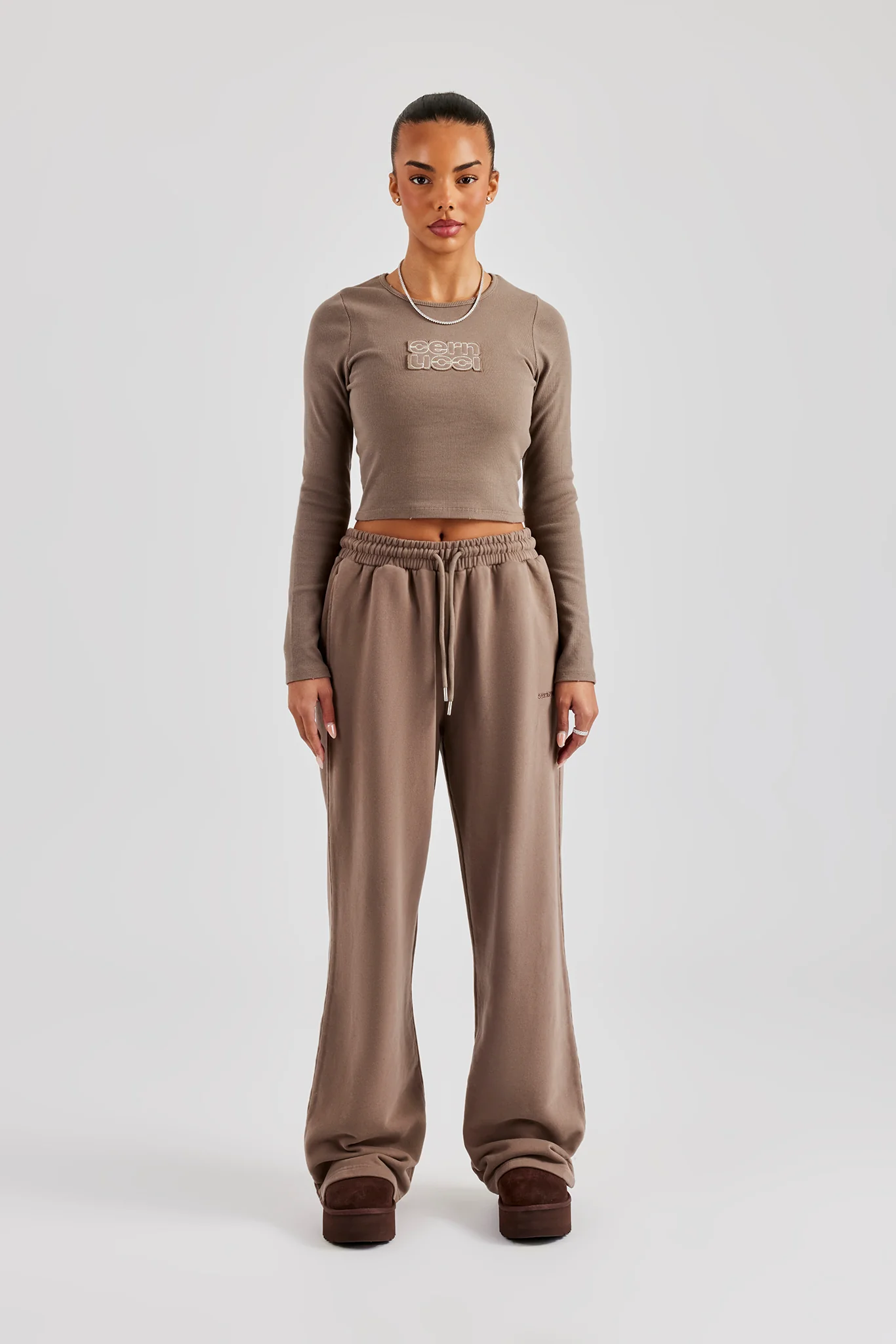Long Sleeve Applique T-Shirt - Chocolate - Image 4