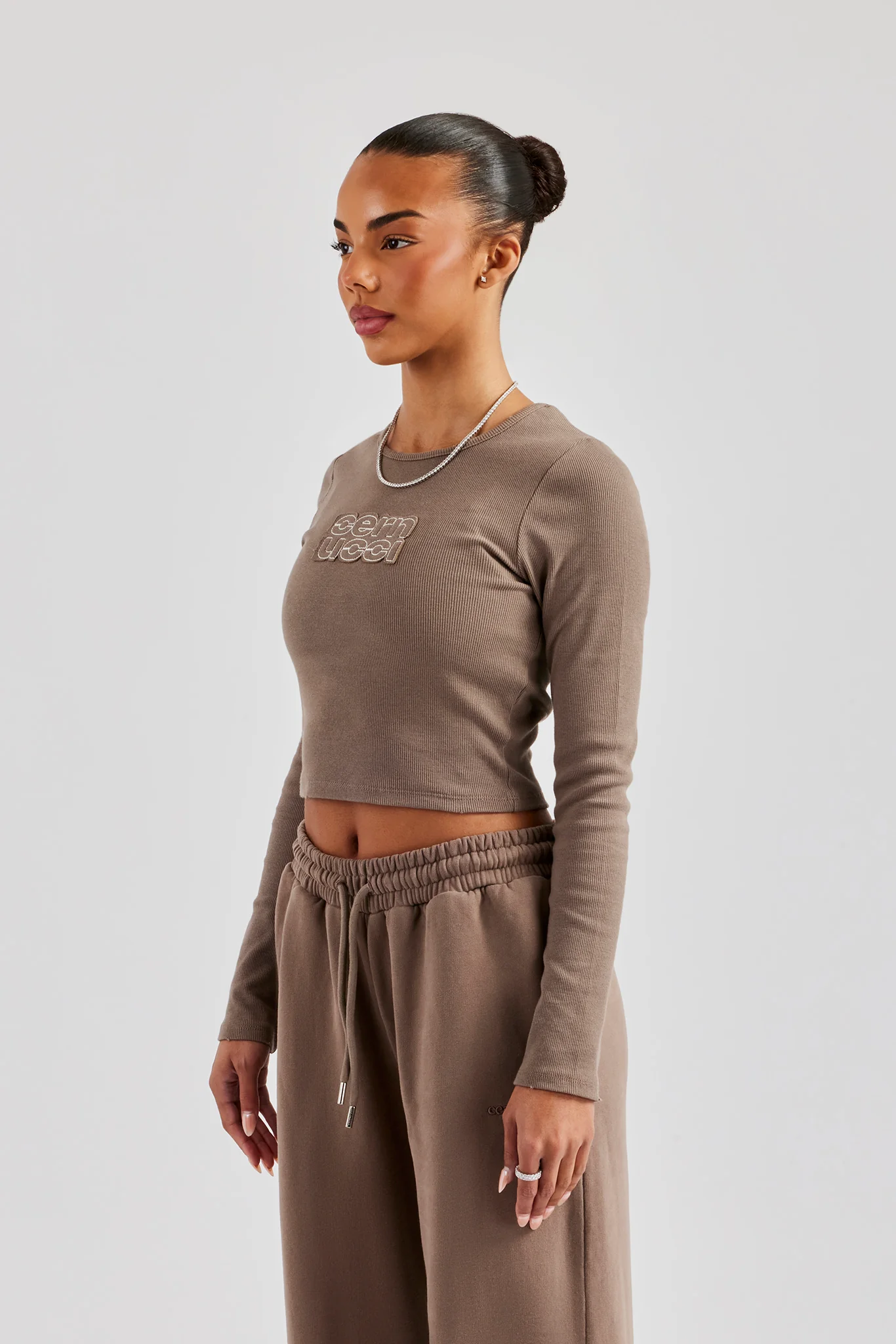 Long Sleeve Applique T-Shirt - Chocolate - Image 6