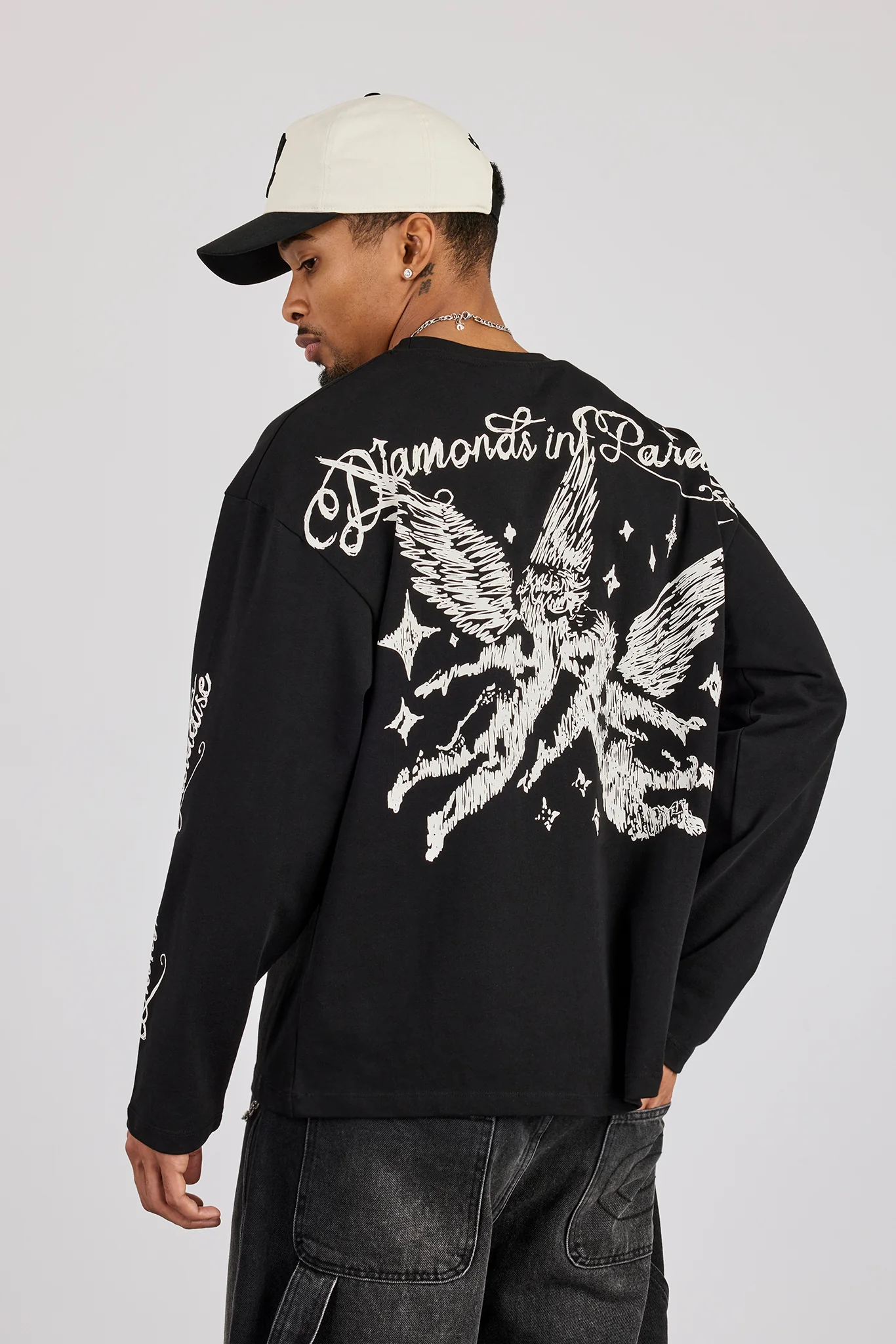 Long Sleeve Diamonds In Paradise T-Shirt - Black