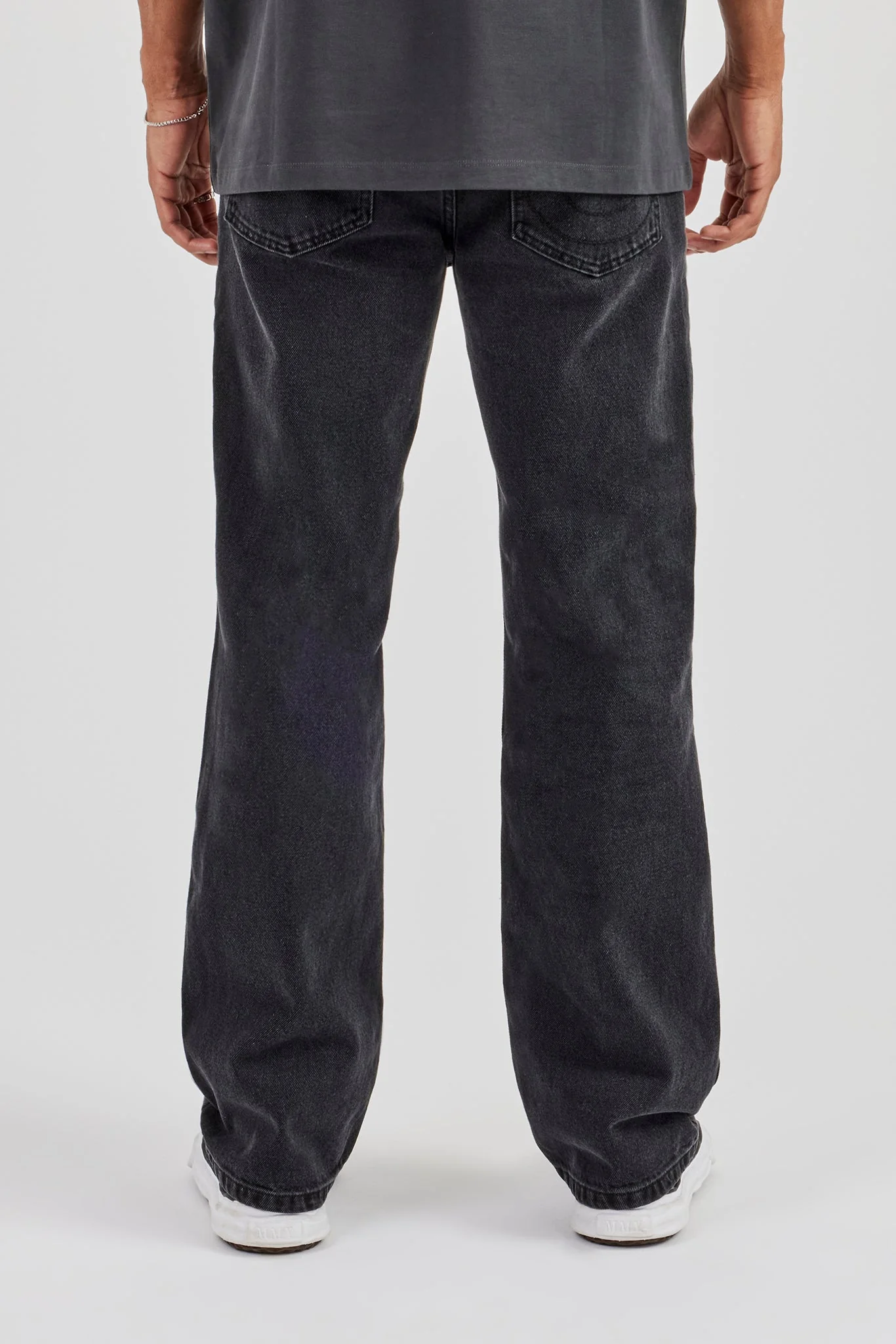 Mens Relaxed Fit Jeans - Washed Black - Image 4