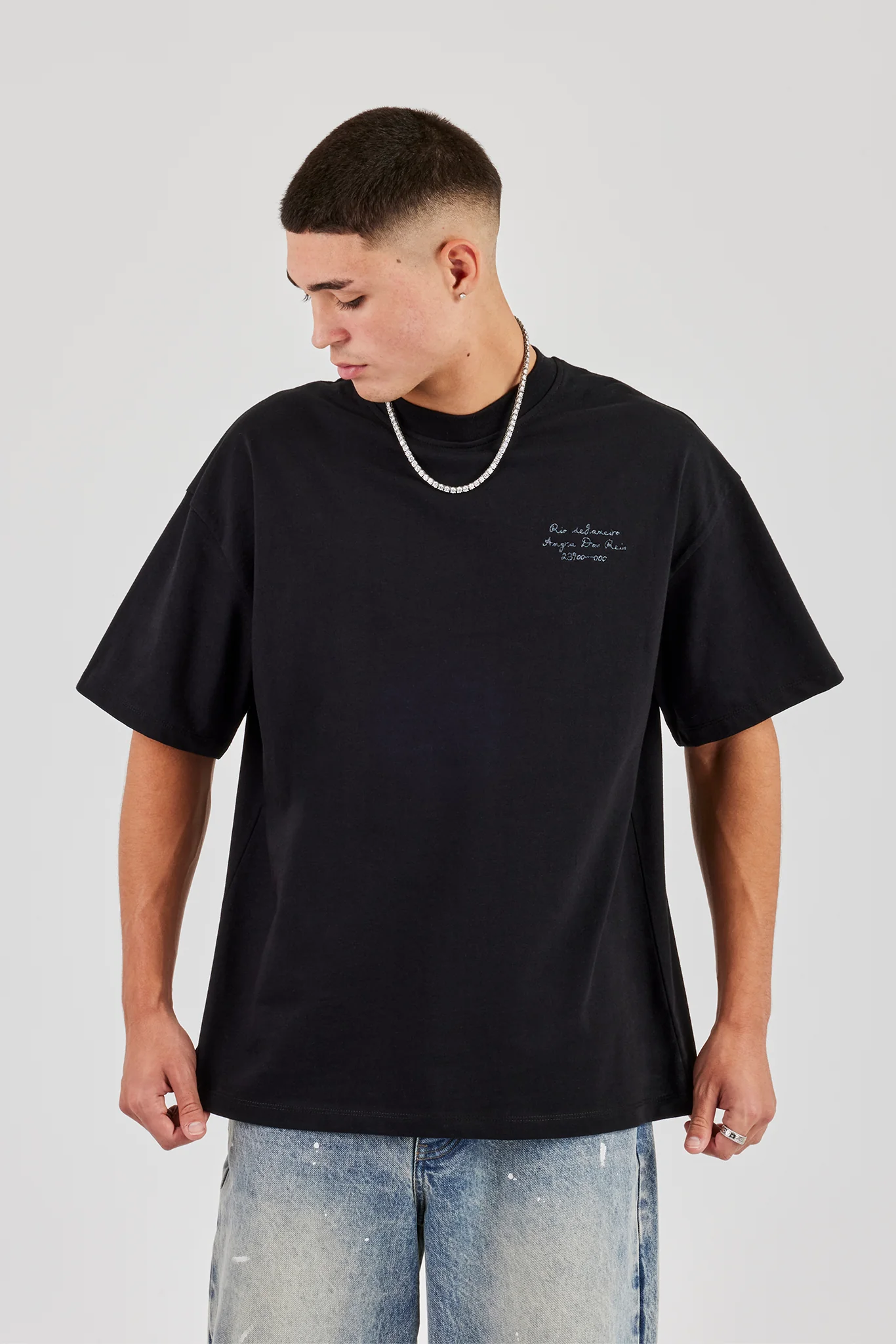 Oversized Embroidered Text T-Shirt - Black - Image 4