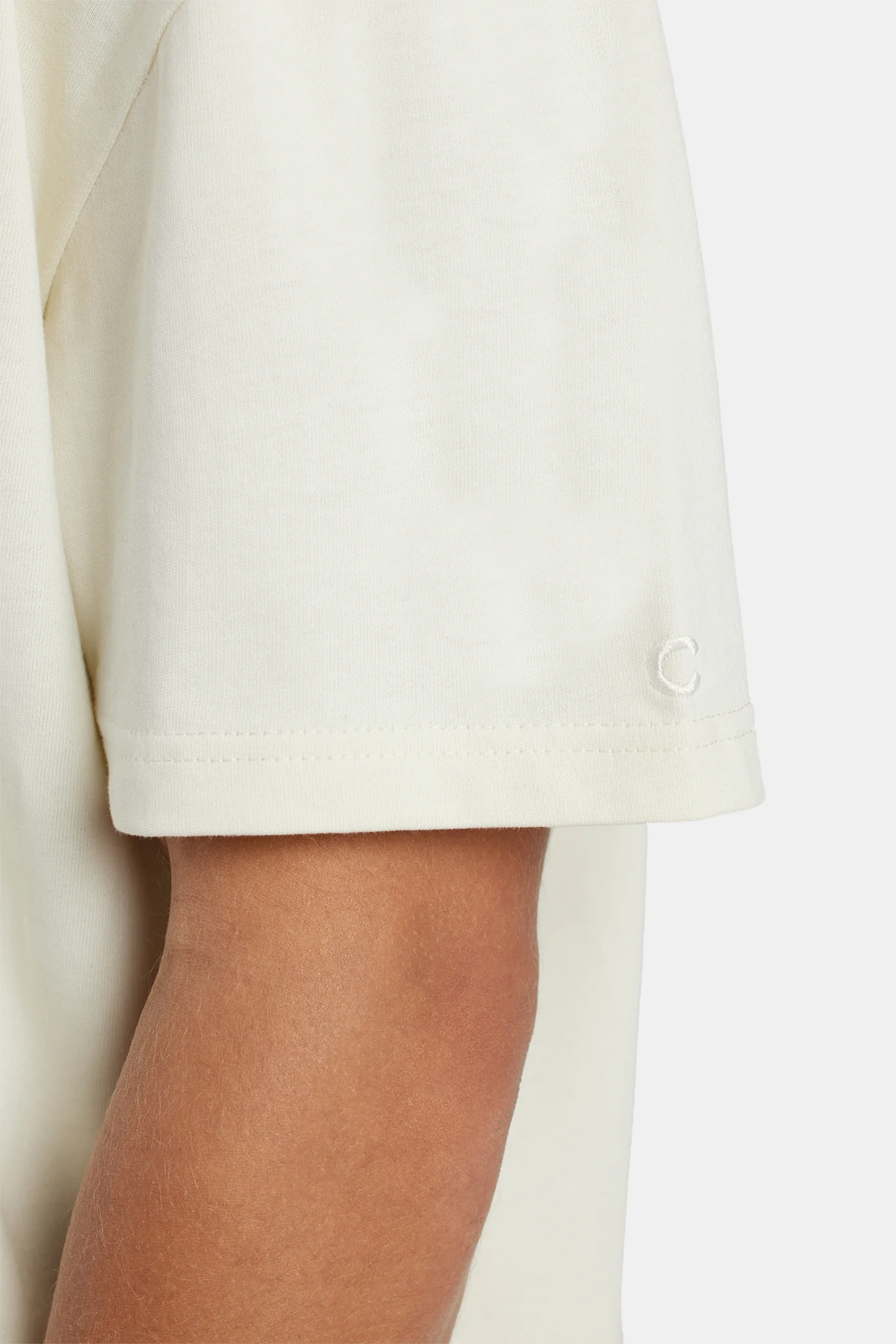 Oversized Favela Graphic T-Shirt - Ecru - Image 4