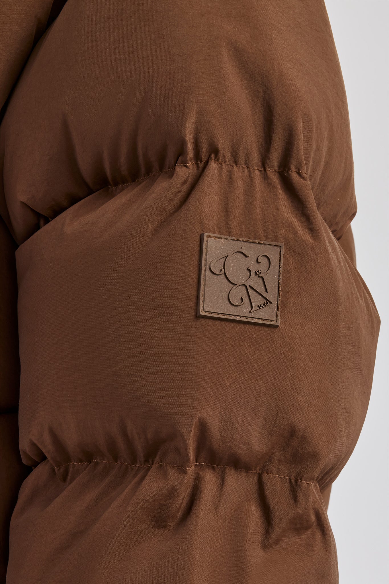 Oversized Padded Puffer Jacket - Chocolate - Image 4