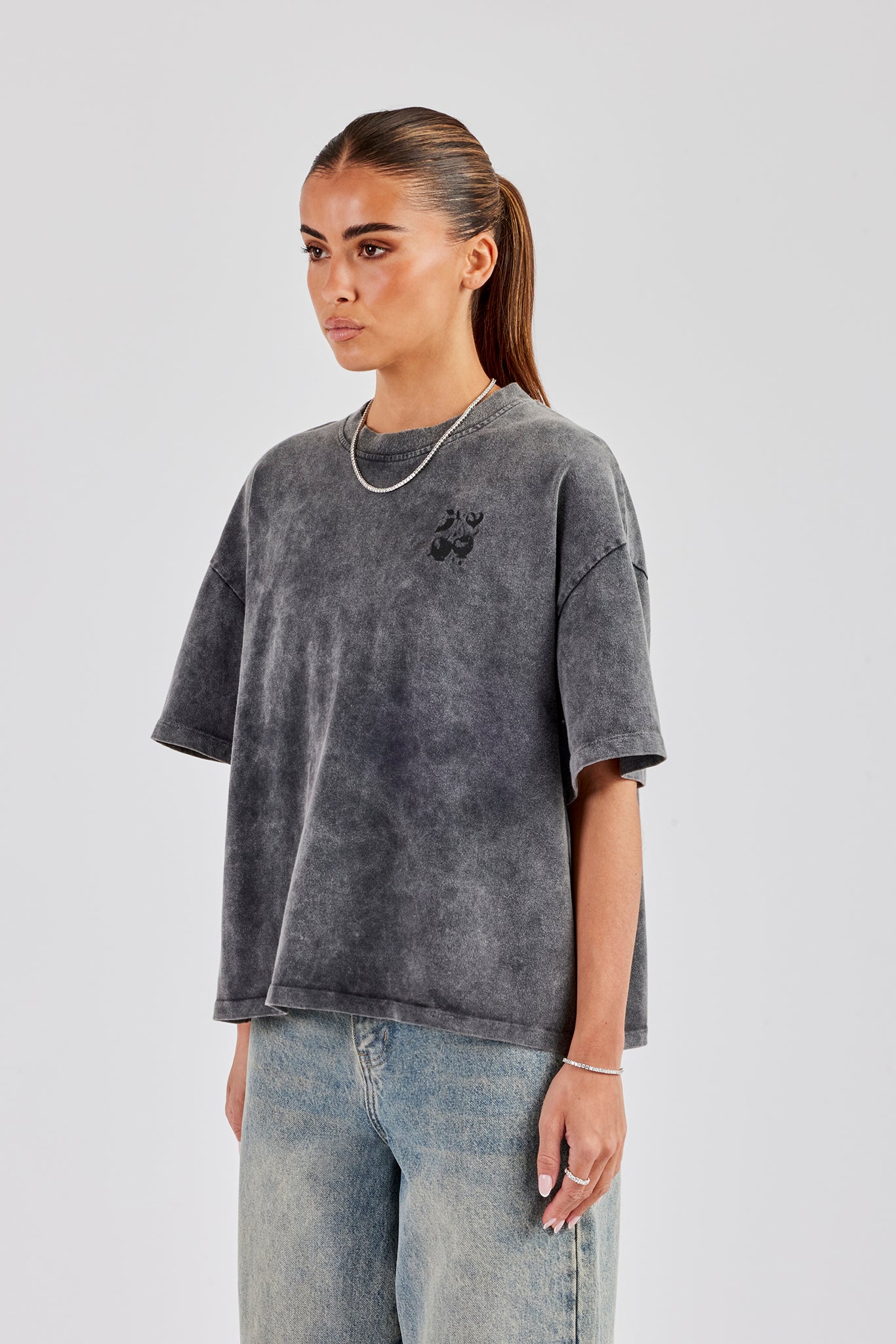 Oversized Washed Cherry Baby Rhinestone T-Shirt - Light Grey - Image 3