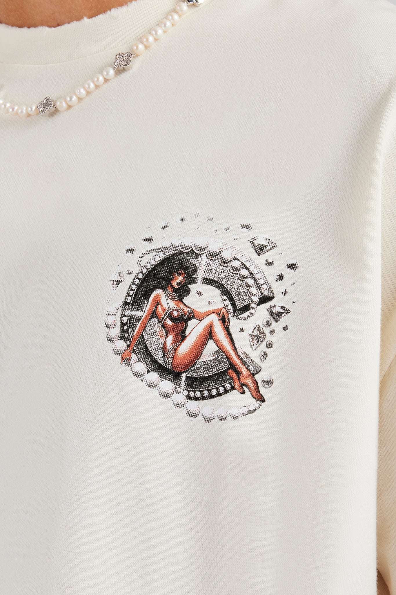 Pearl and Diamond C Graphic Oversized T-Shirt - Off White - Image 3