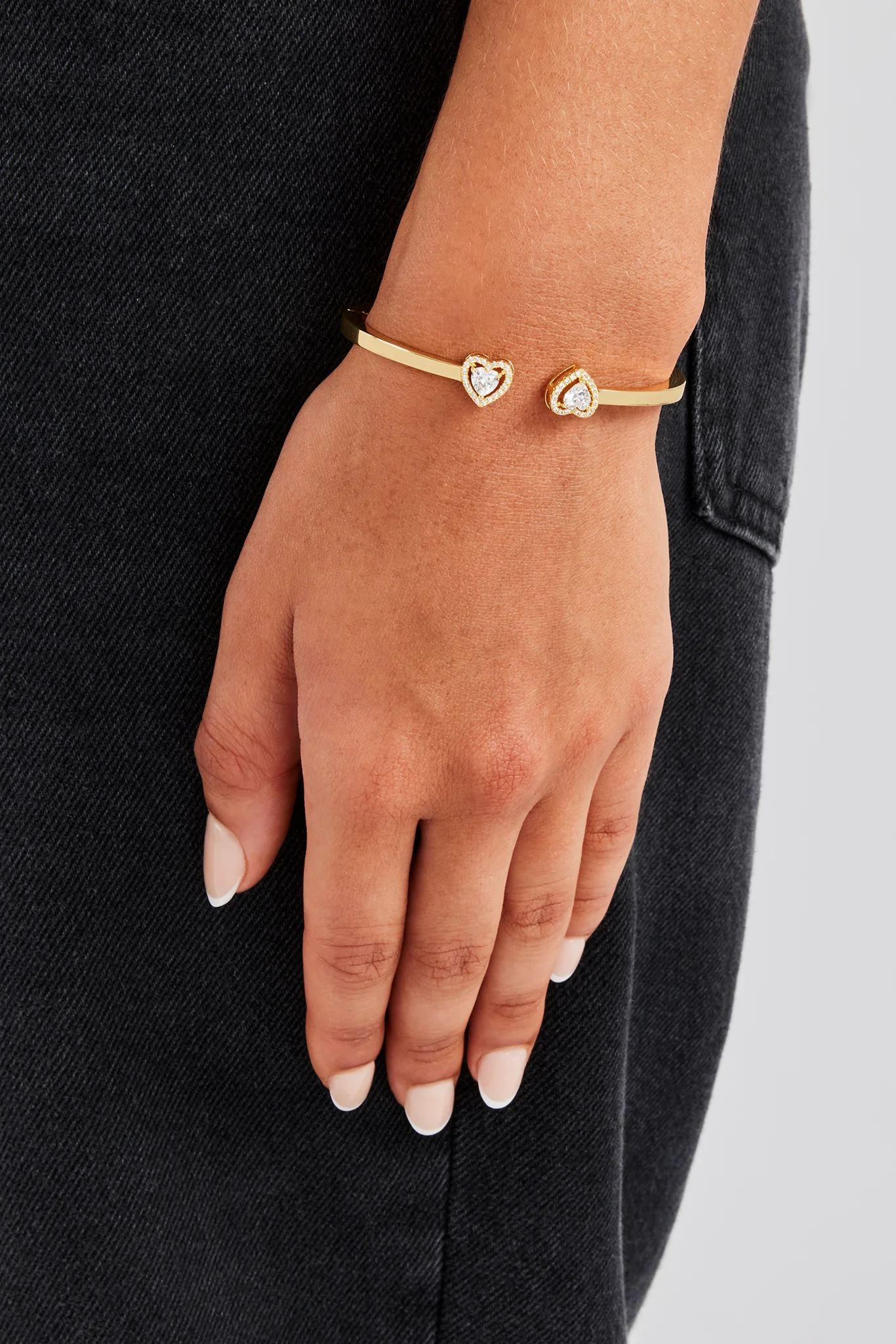 Polished Cz Heart Bangle - 5mm