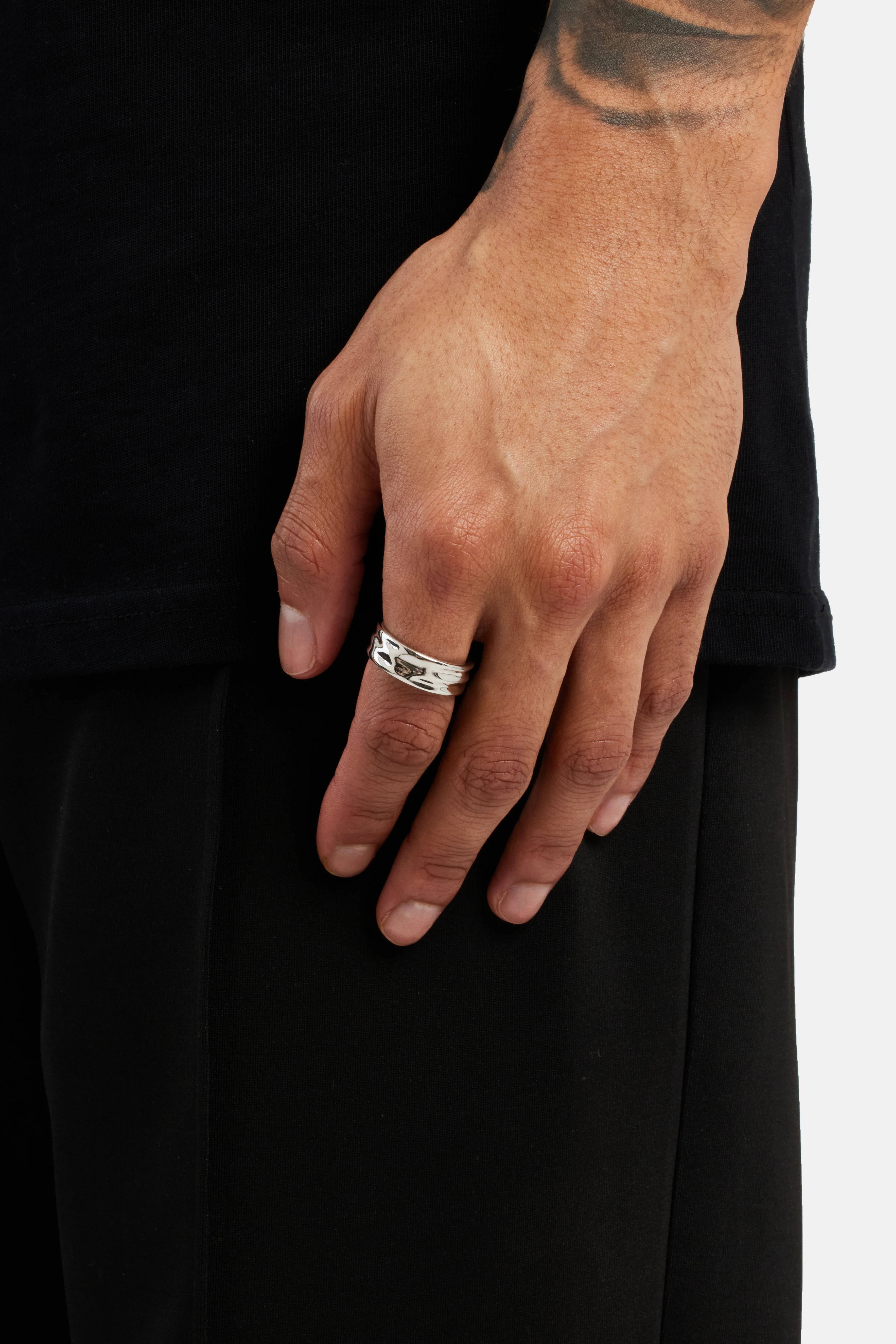 Polished Groove Band Ring - White - Image 2