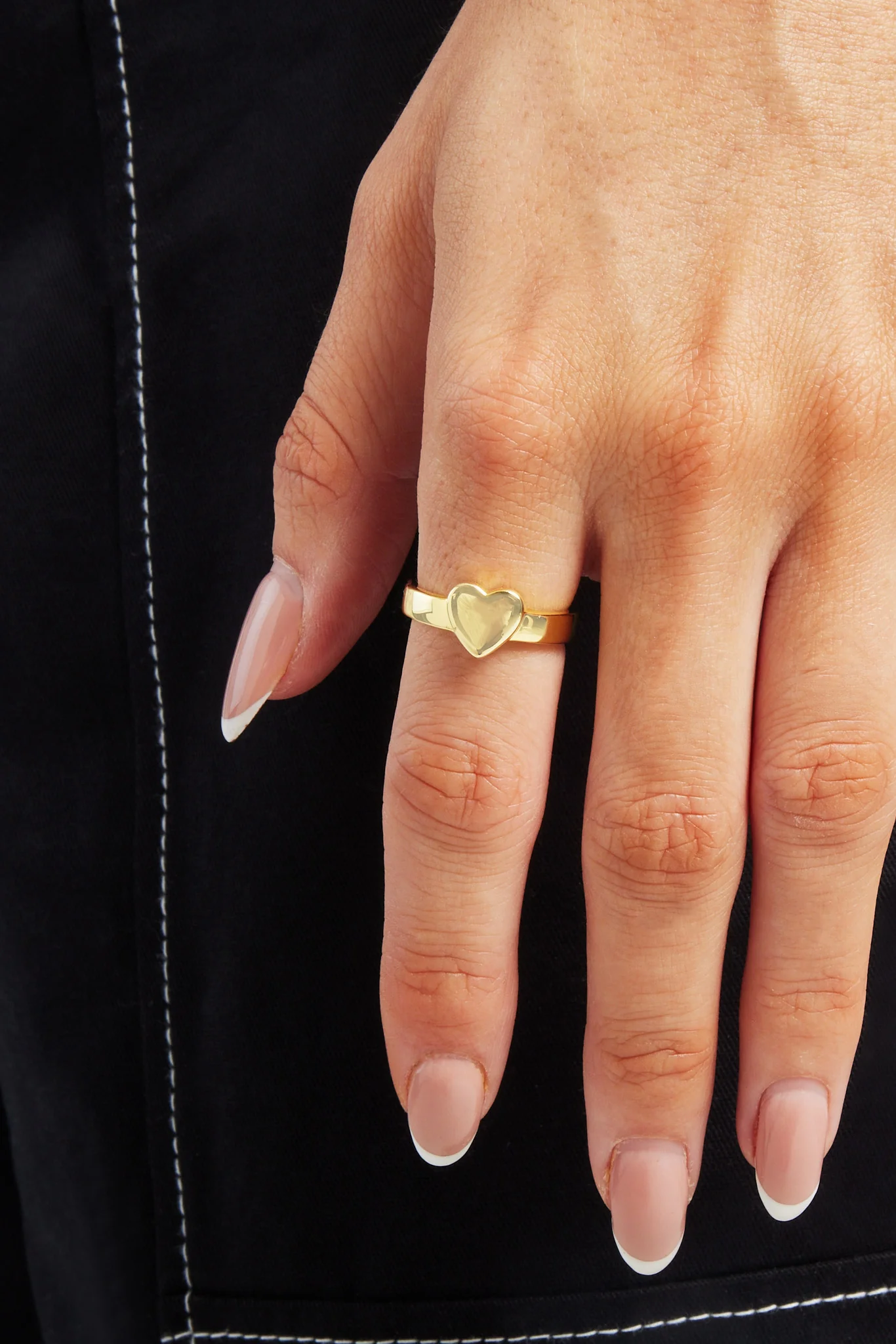 Polished Heart Ring - Gold - Image 2