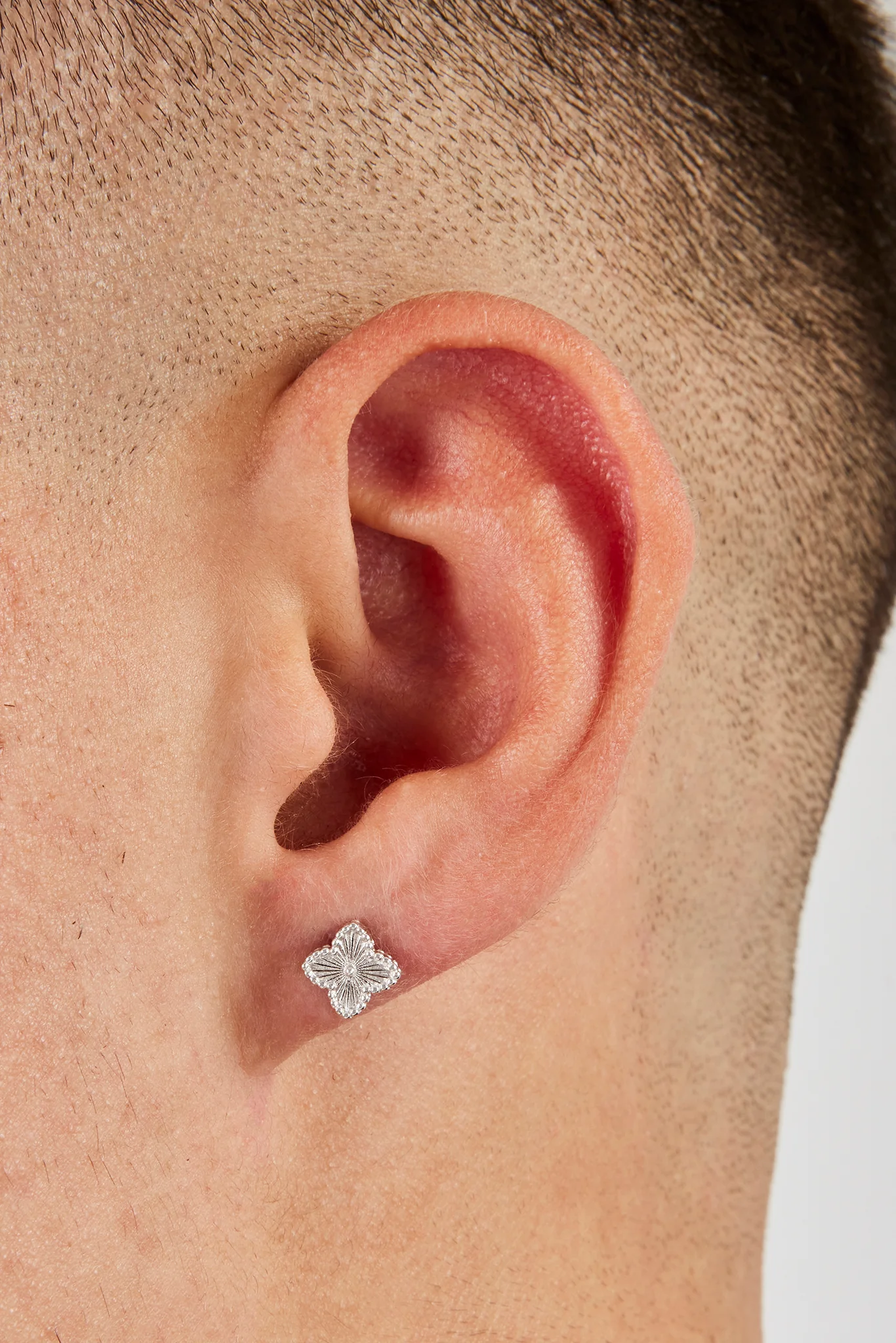 Polished Motif Stud Earrings - 8mm - Image 2