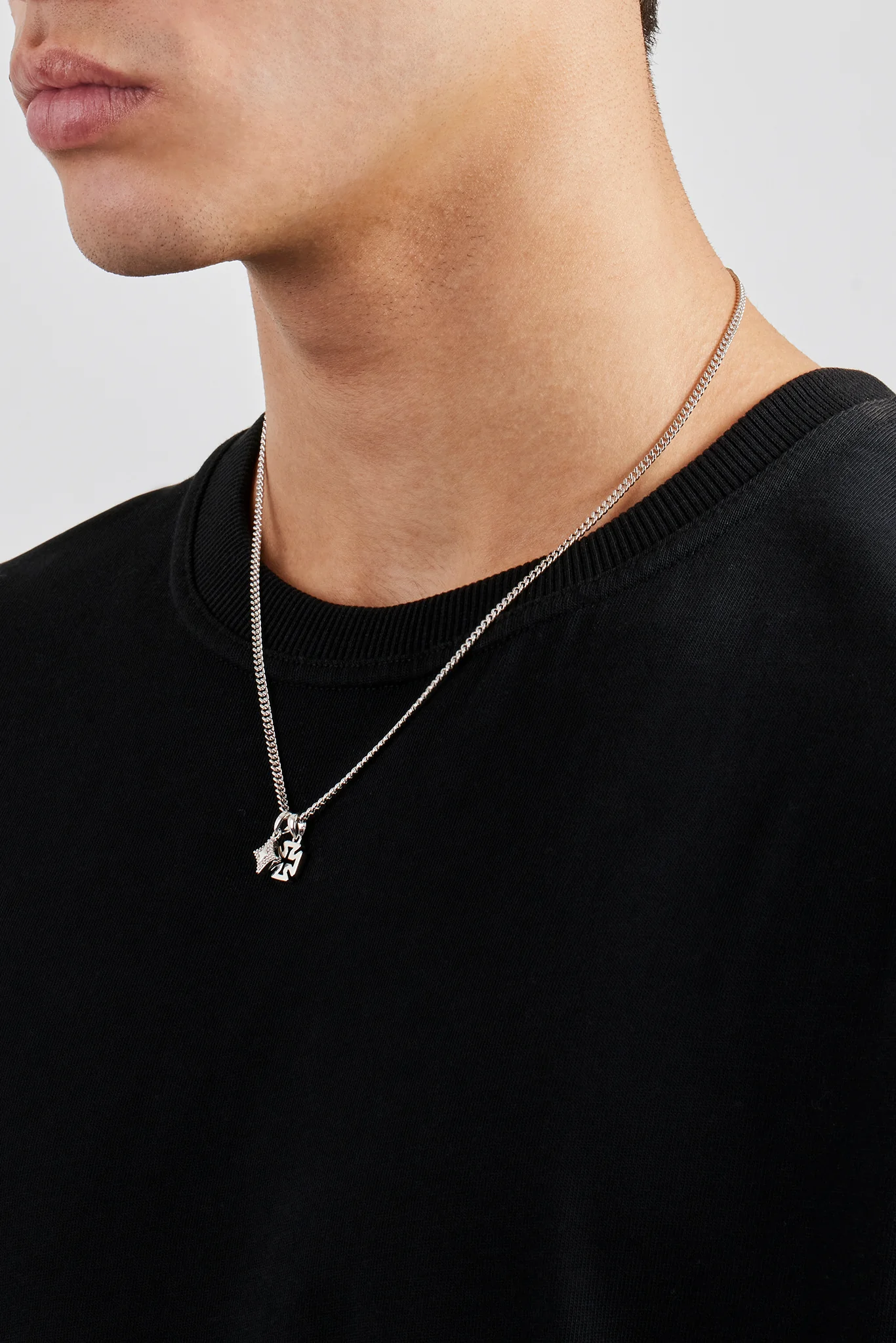 Polished Star & Cross Necklace - 10mm - Image 2