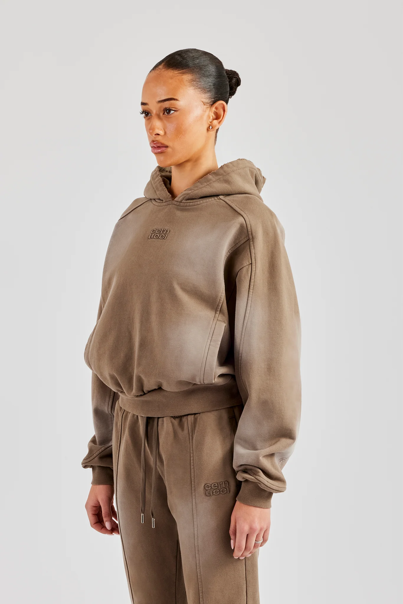 Raglan Washed Cropped Hoodie - Washed Taupe - Image 2