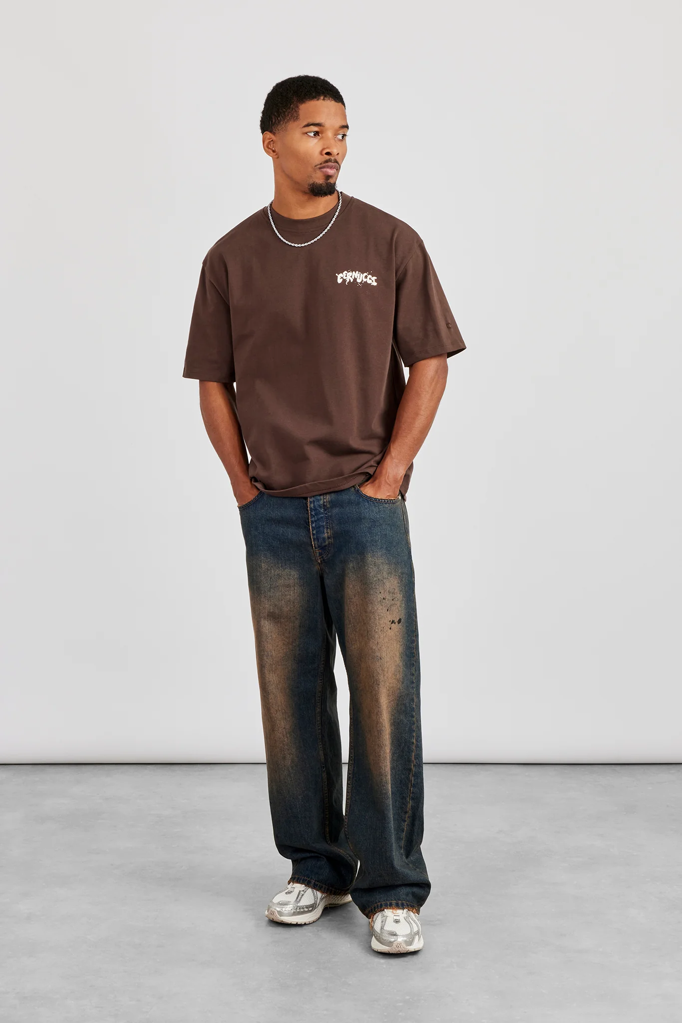 Regular Back Puff Print T-Shirt - Chocolate - Image 4