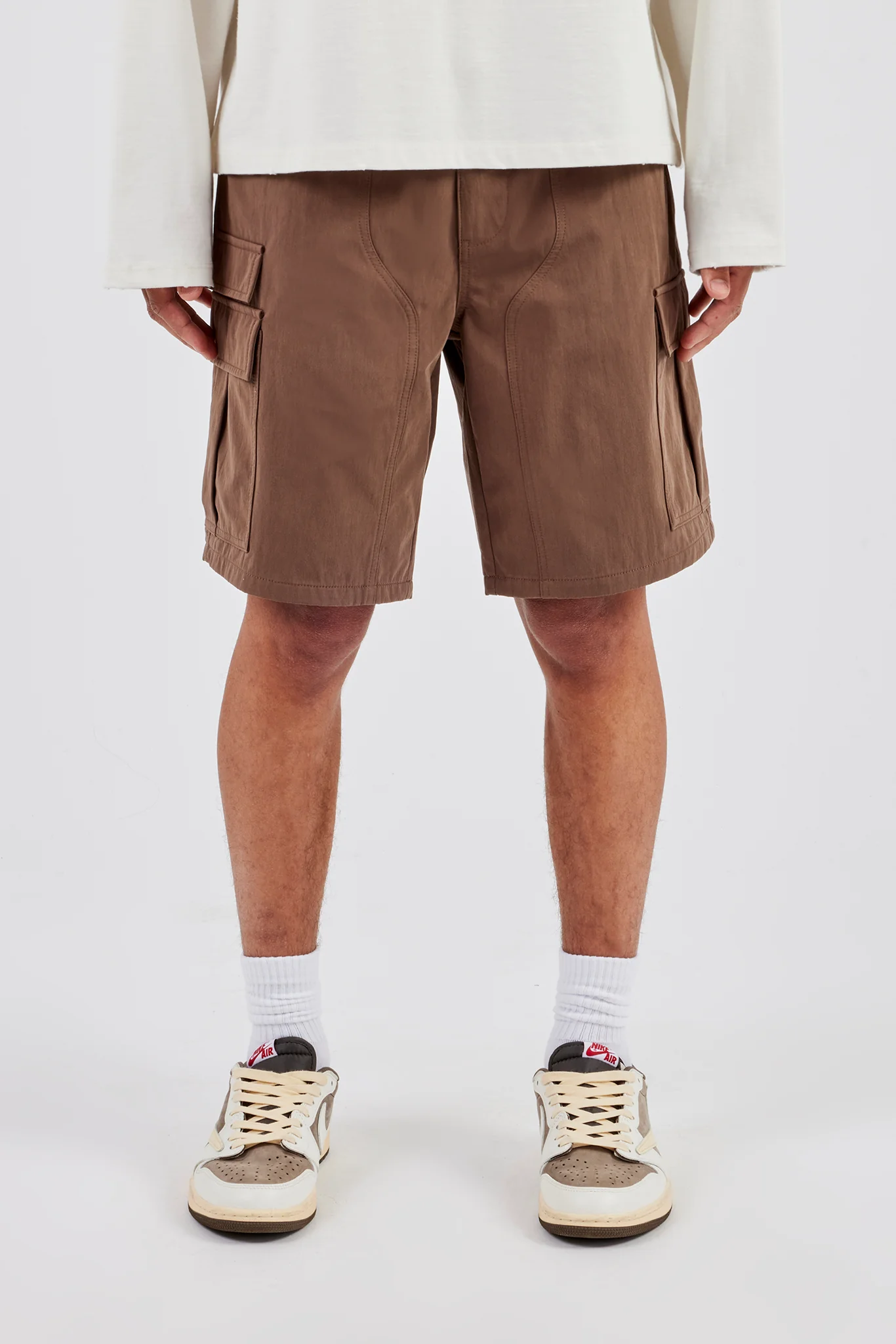 Relaxed Cargo Nylon Short  - Brown - Image 2