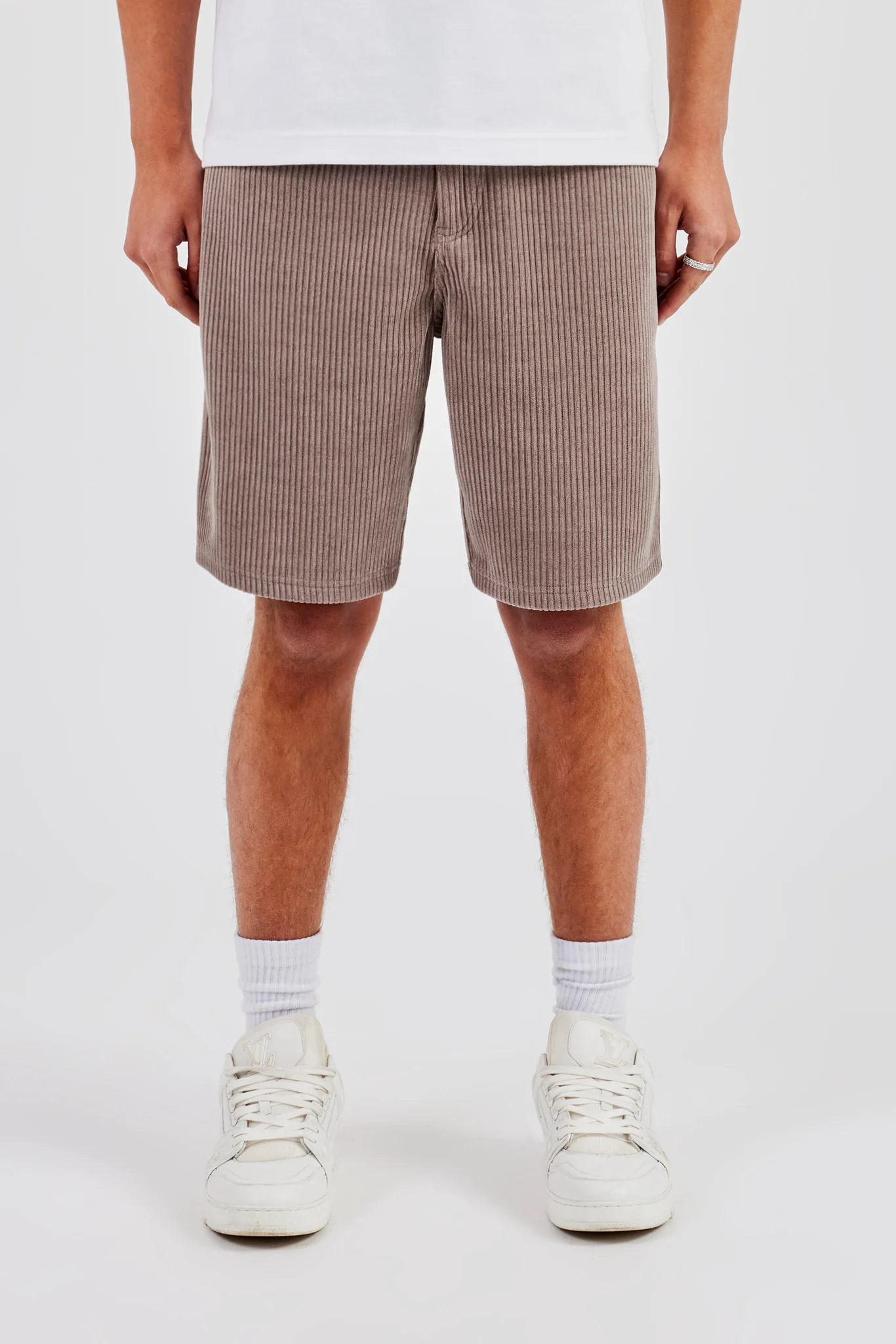 Relaxed Cord Short - Taupe - Image 2