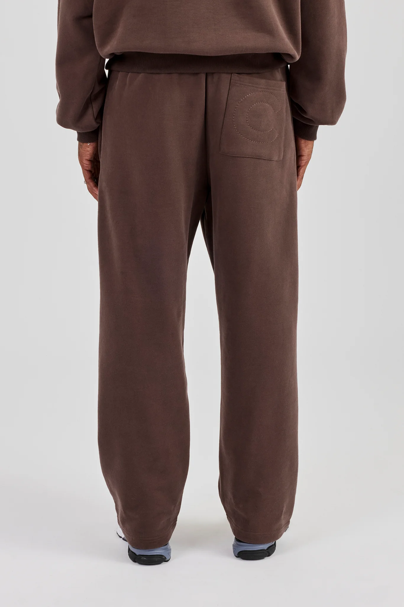 Relaxed Jogger - Coffee - Image 4