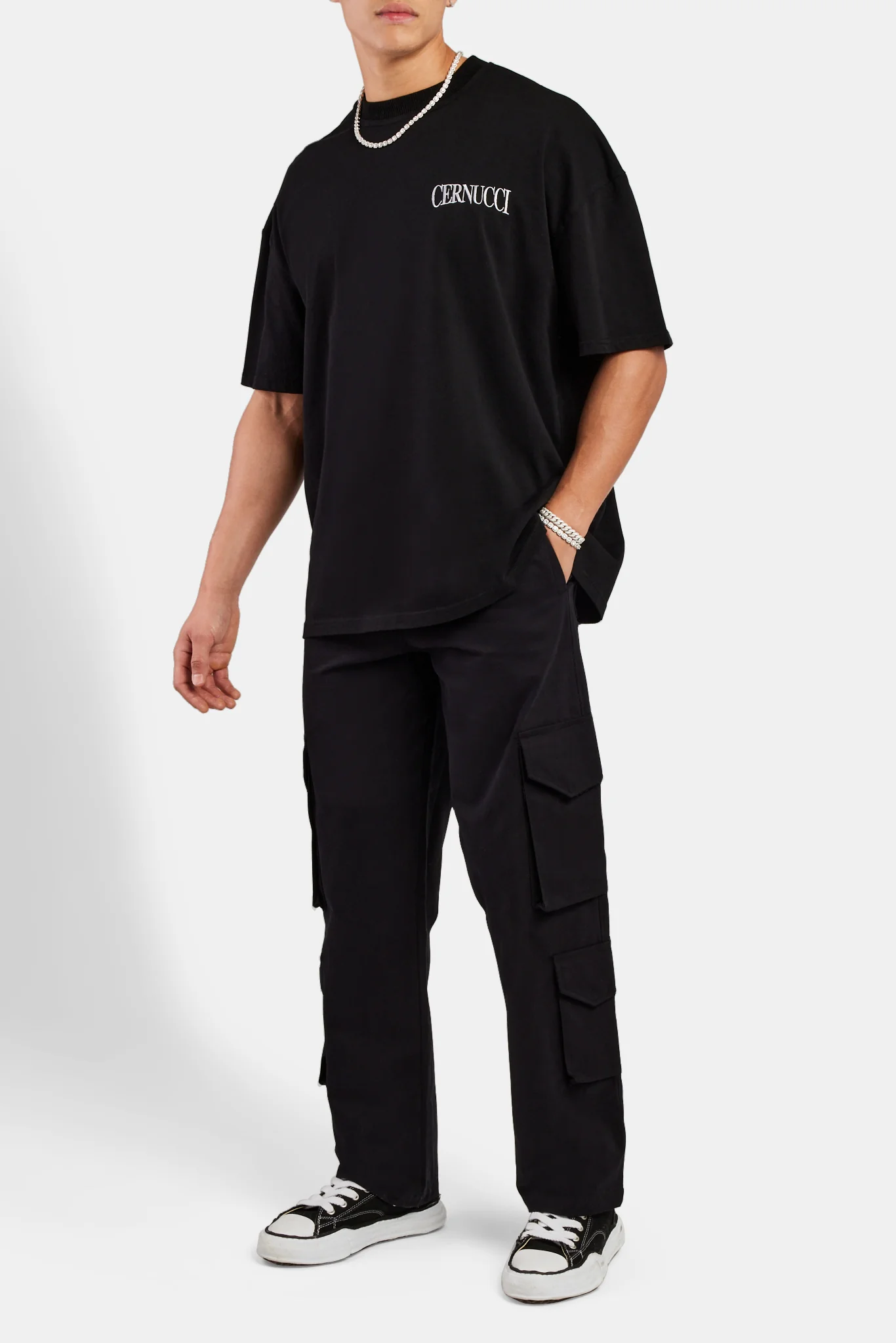 Relaxed Multi Pocket Cargo Trouser - Black - Image 3