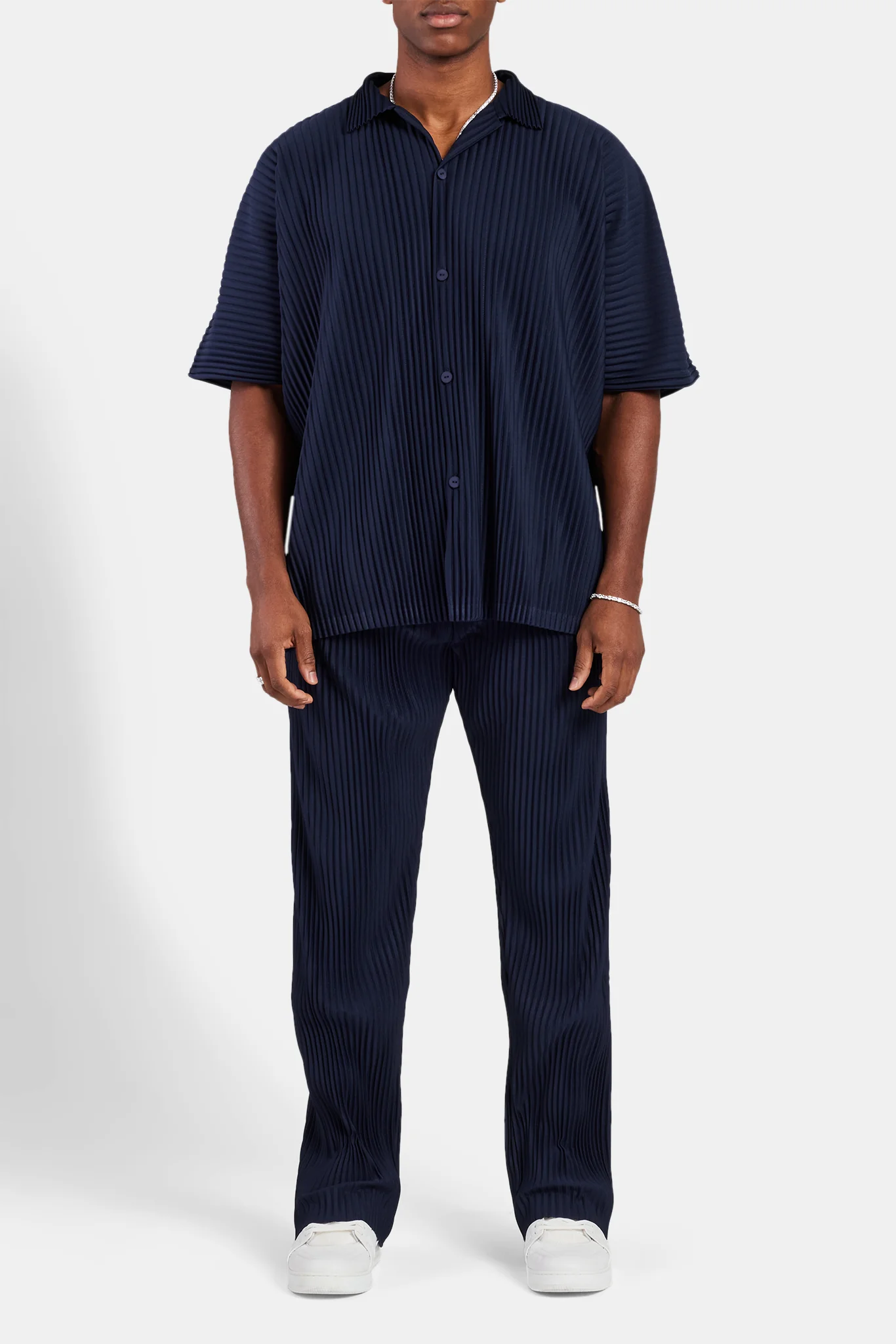 Relaxed Pleated Trouser - Navy - Image 5