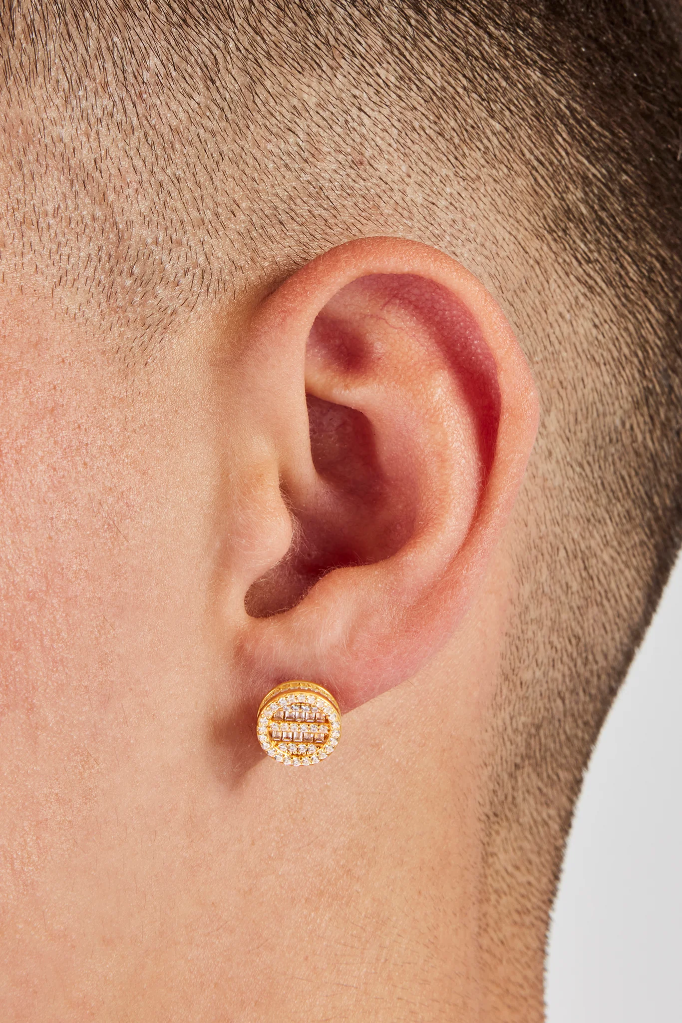 Round Baguette Centre Studs - 10mm - Gold - Image 2