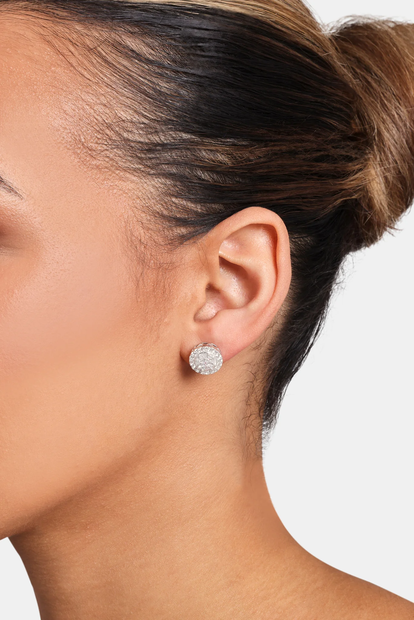 Round Cluster Stud Earrings - White - Image 2