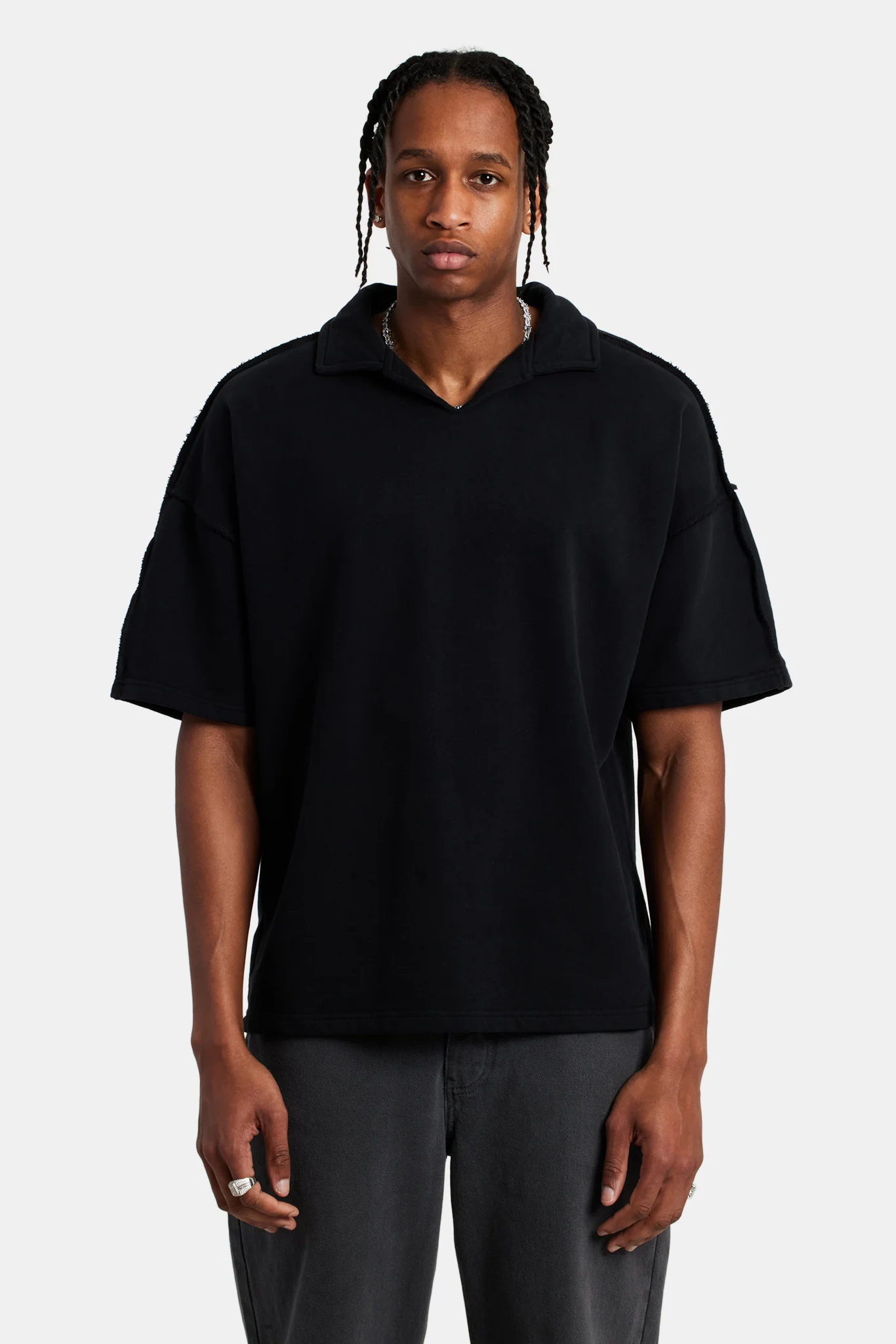 Short Sleeve Exposed Seam Collared Sweatshirt - Black - Image 3