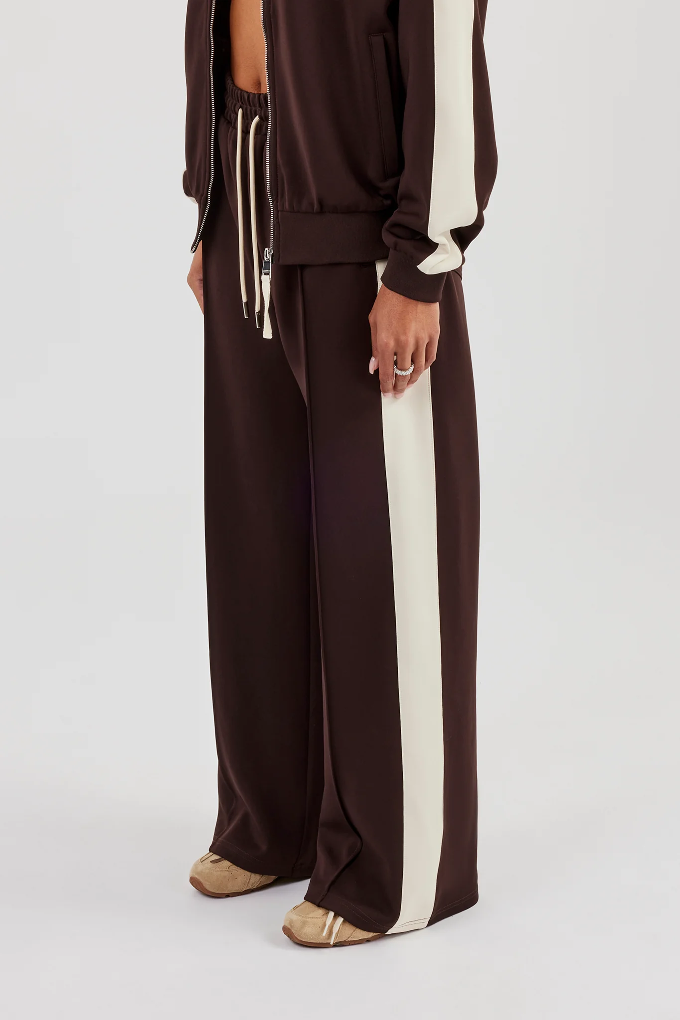 Single Taping Drawcord Track Pant - Chocolate